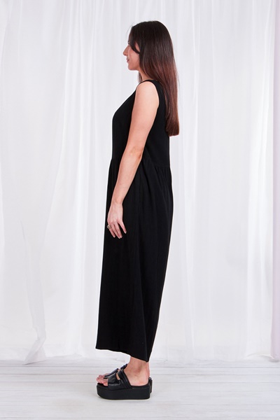 Deep V-back jumpsuit