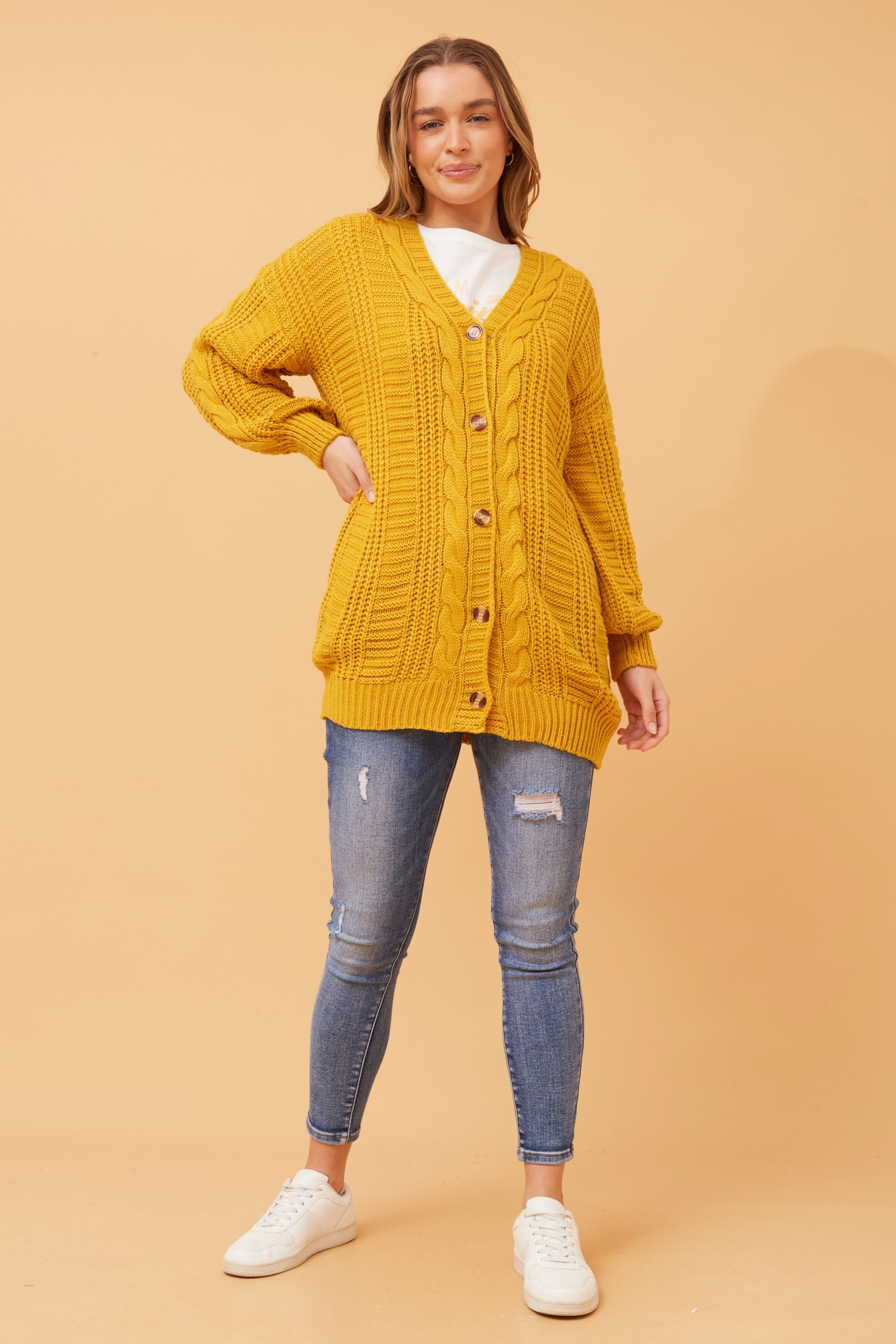 ELANA CABLE KNIT CARDIGAN