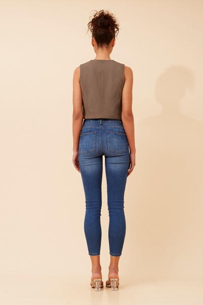 ELDORA SOLID CROPPED VEST