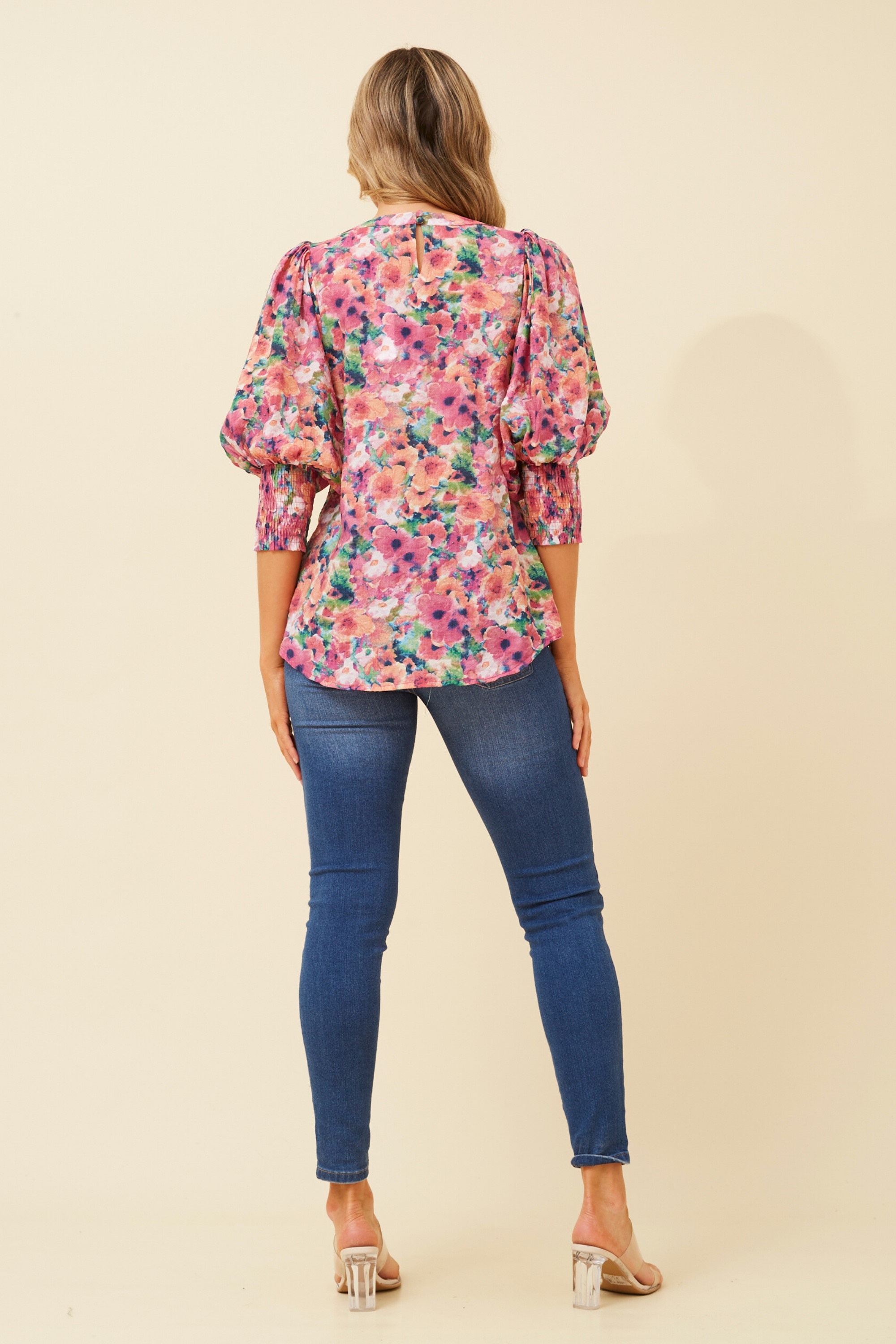 ELEGANT FLORAL BLOUSE