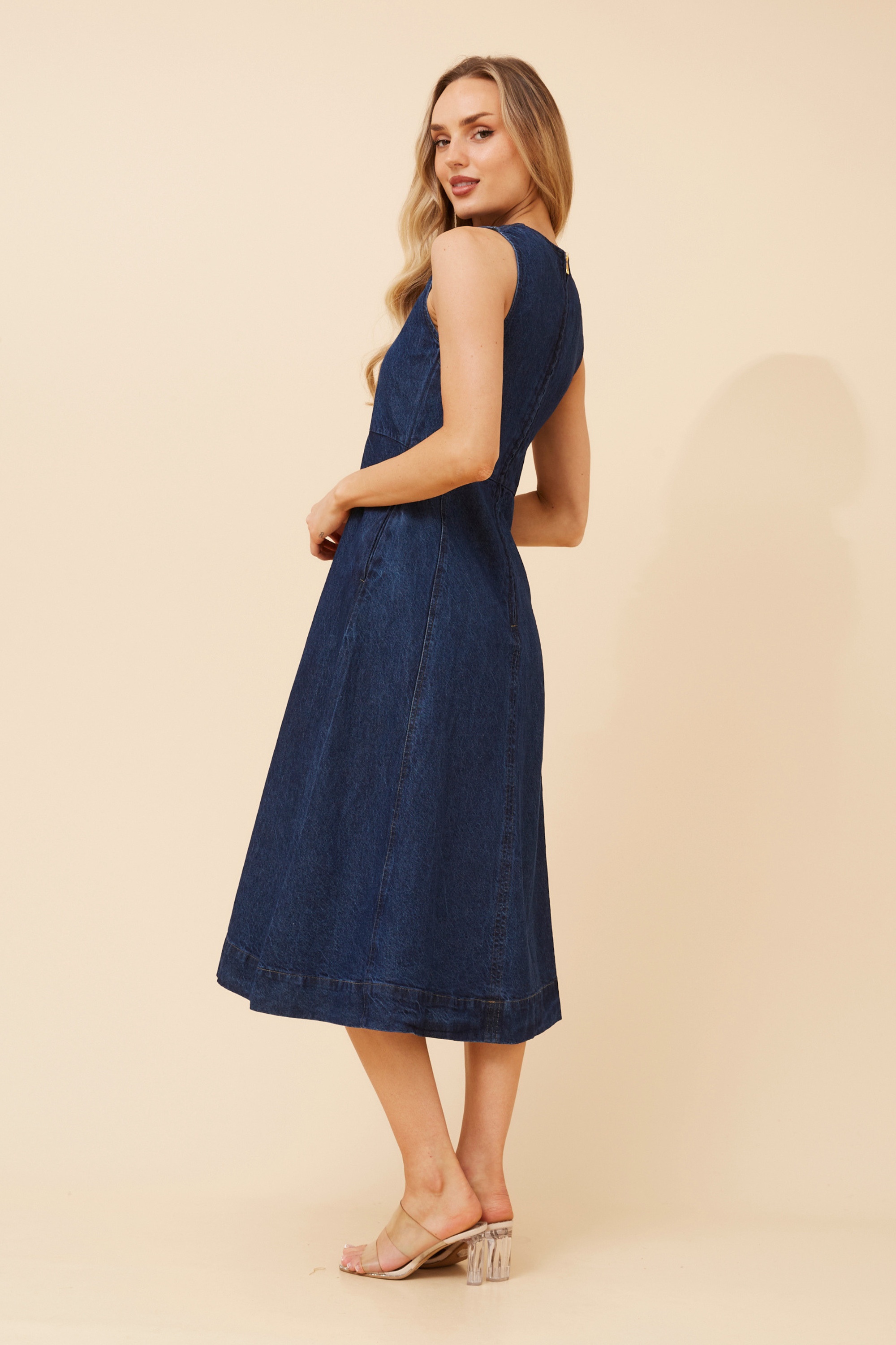 ELISAI DENIM MIDI DRESS