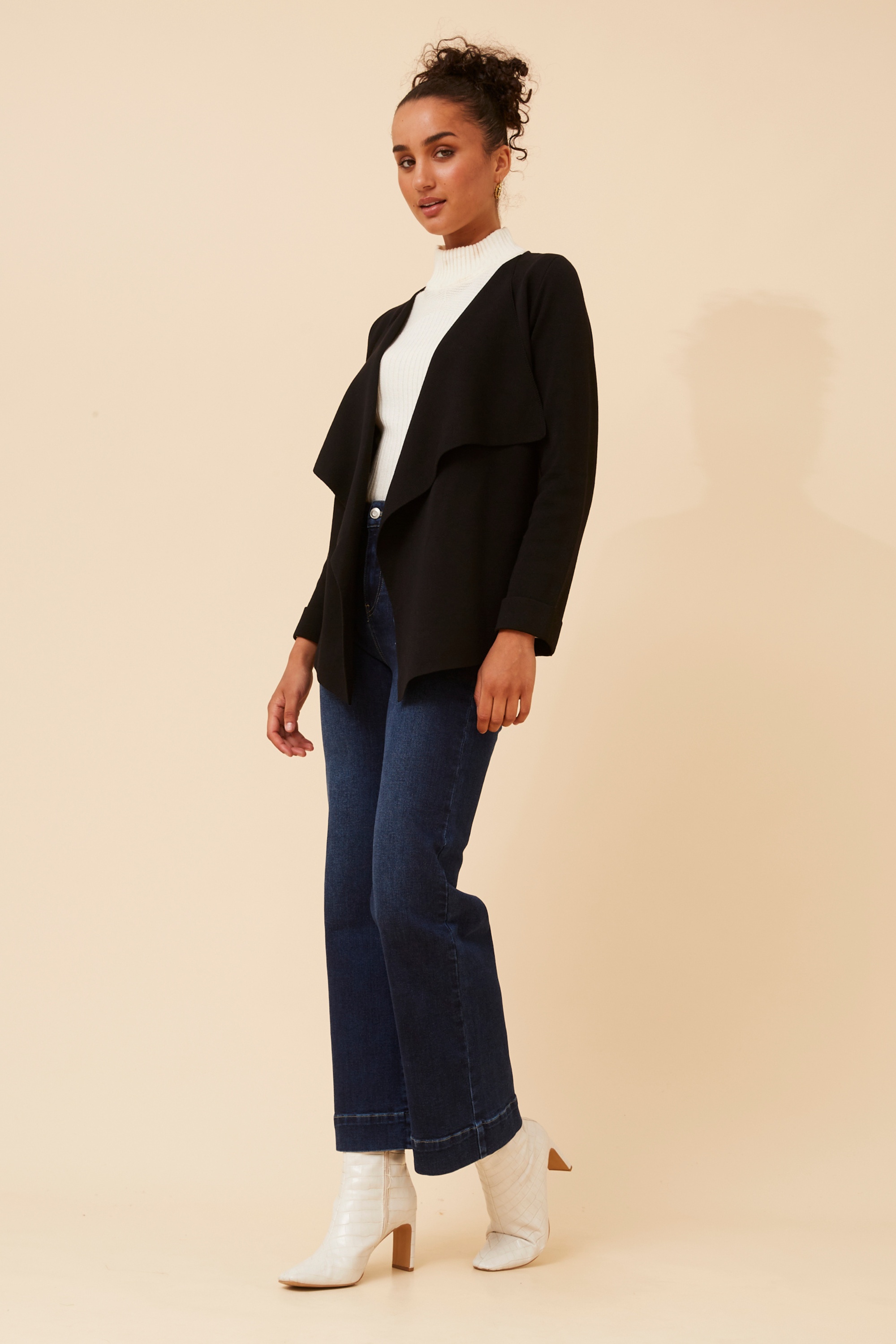 EMRIELLE SOLID KNIT CARDIGAN