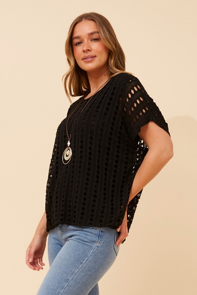 ENRIKA EYELET TOP