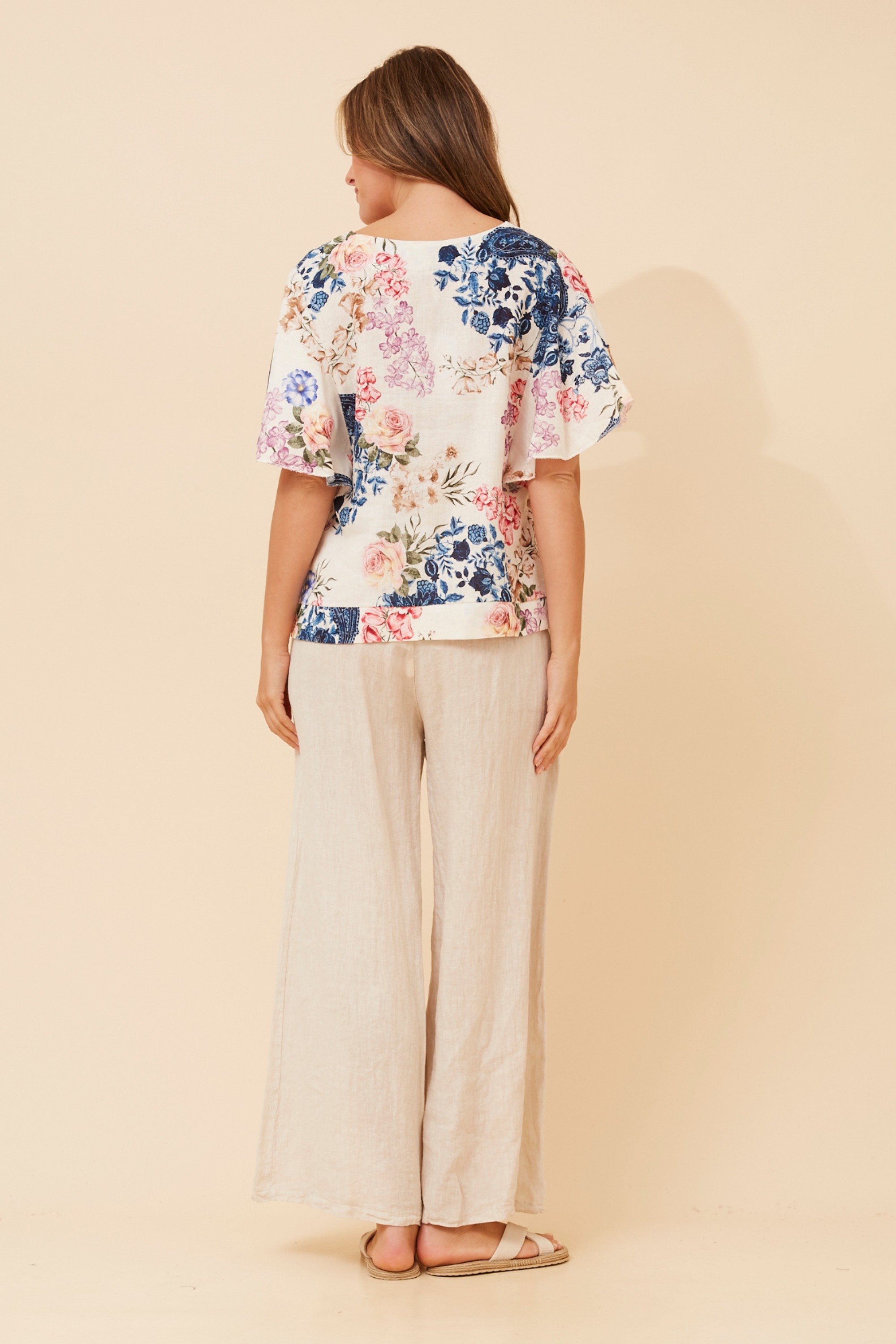 ENZIA FLORAL LINEN TOP