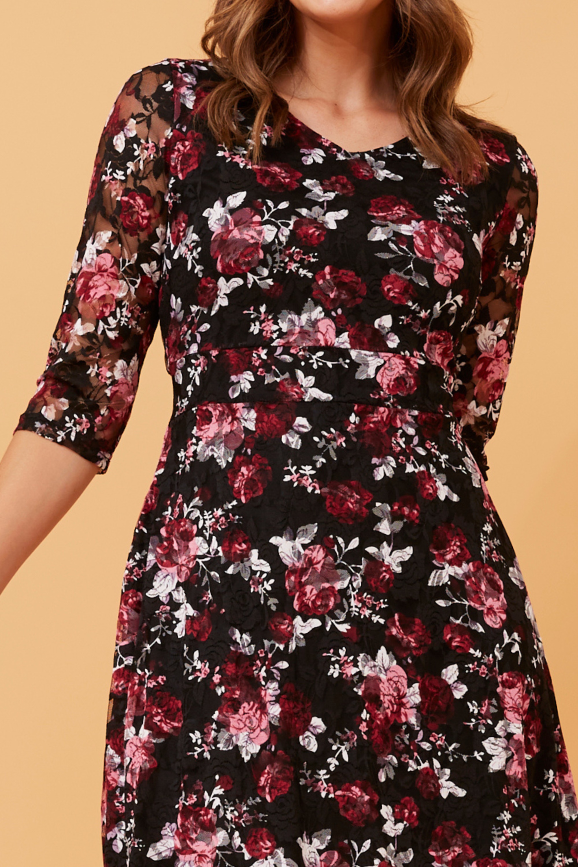 ESTER FLORAL LACE DRESS