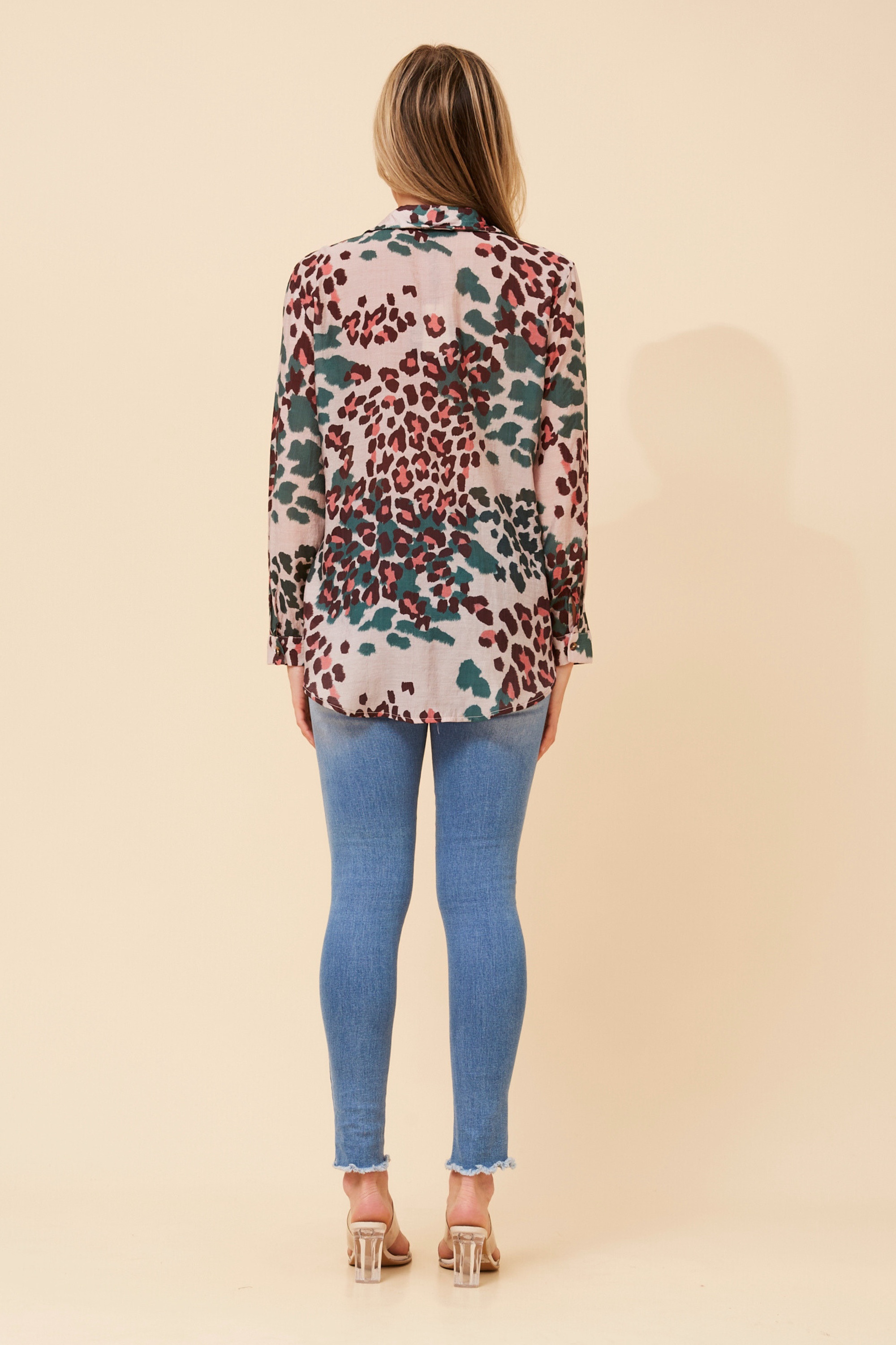EUNICE ANIMAL PRINT SHIRT
