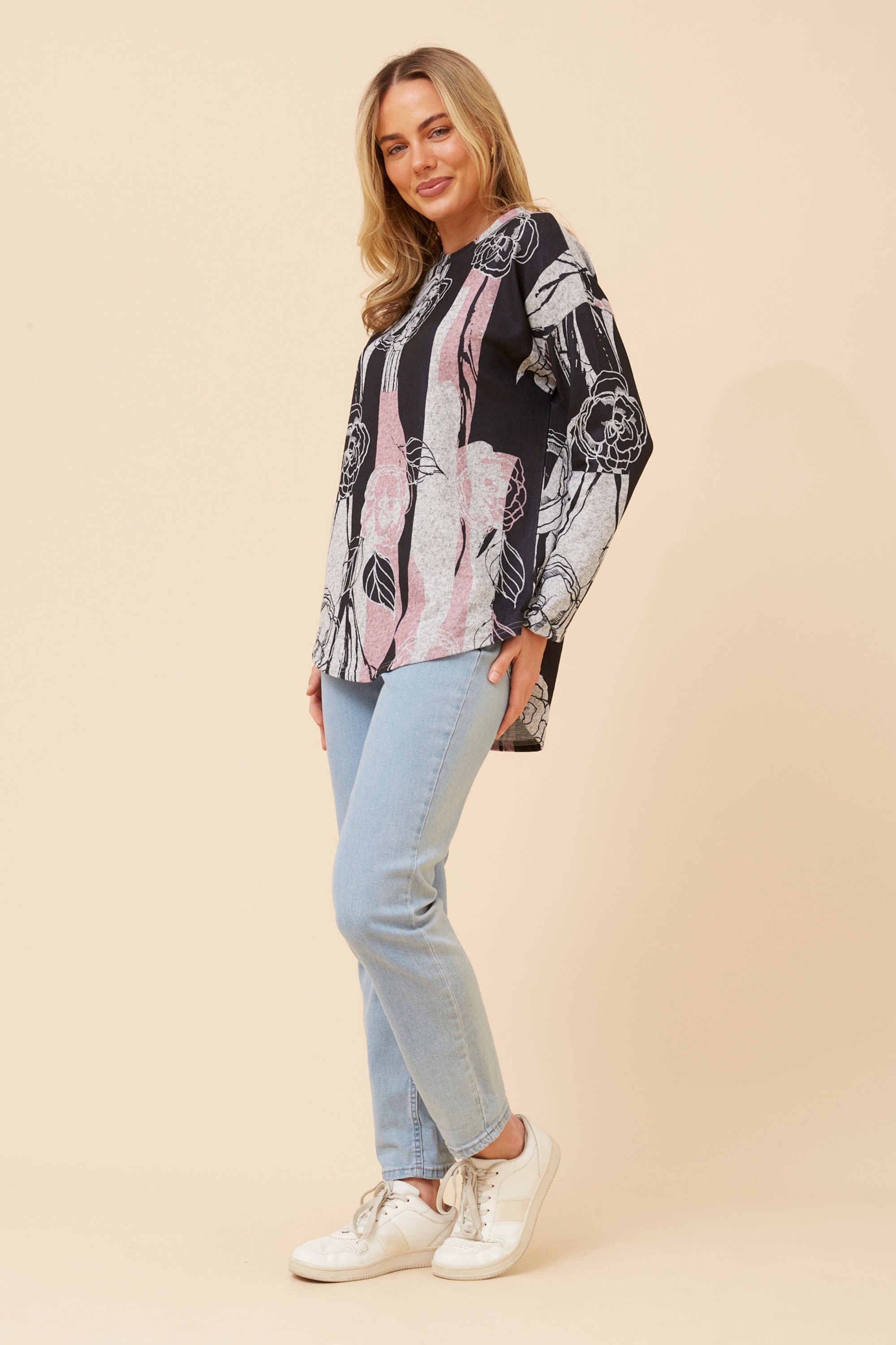 EVA ABSTRACT PRINT TOP