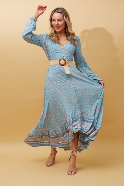 Women's Clothing | Ladies Fashion Online | FEMME Connection