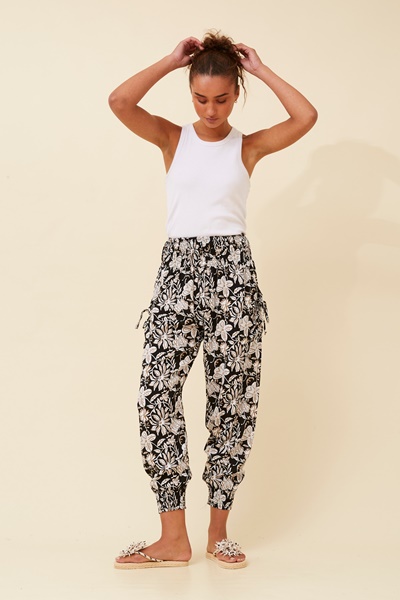 FLORAL PRINT HAREM PANTS