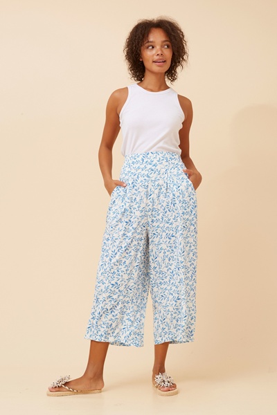 FLORIE LEAF PRINT CULOTTE PANTS