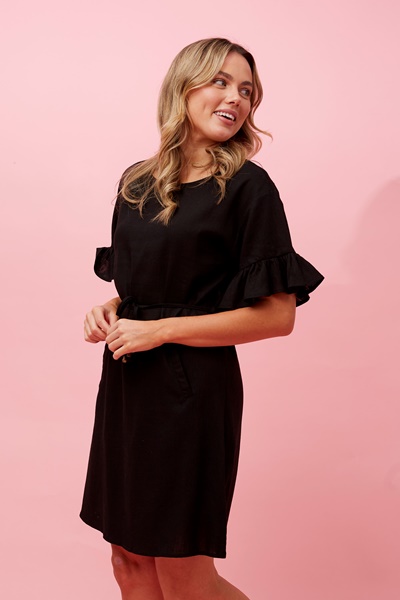 Frill sleeve short dress