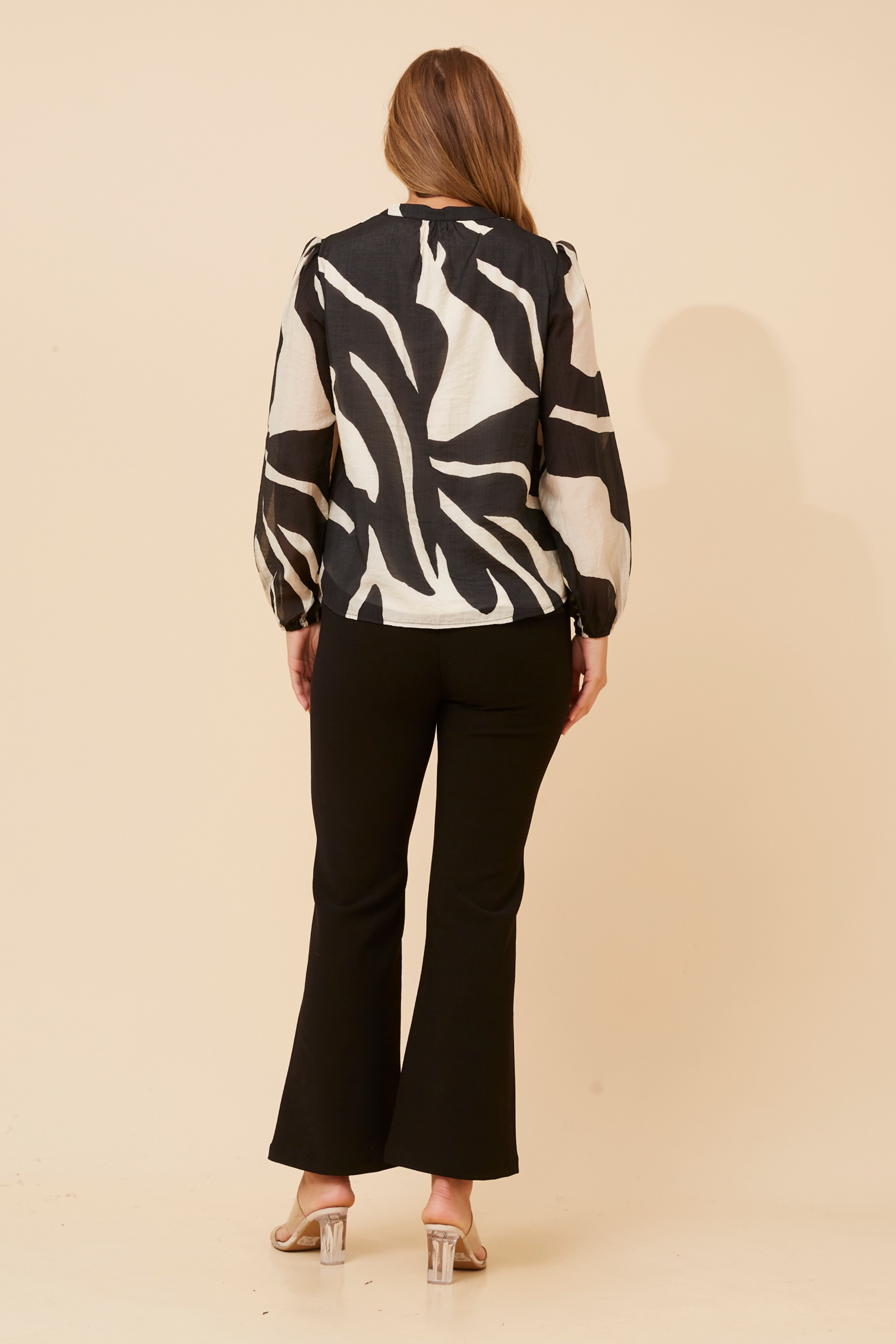 GALINKA ABSTRACT PRINT BLOUSE