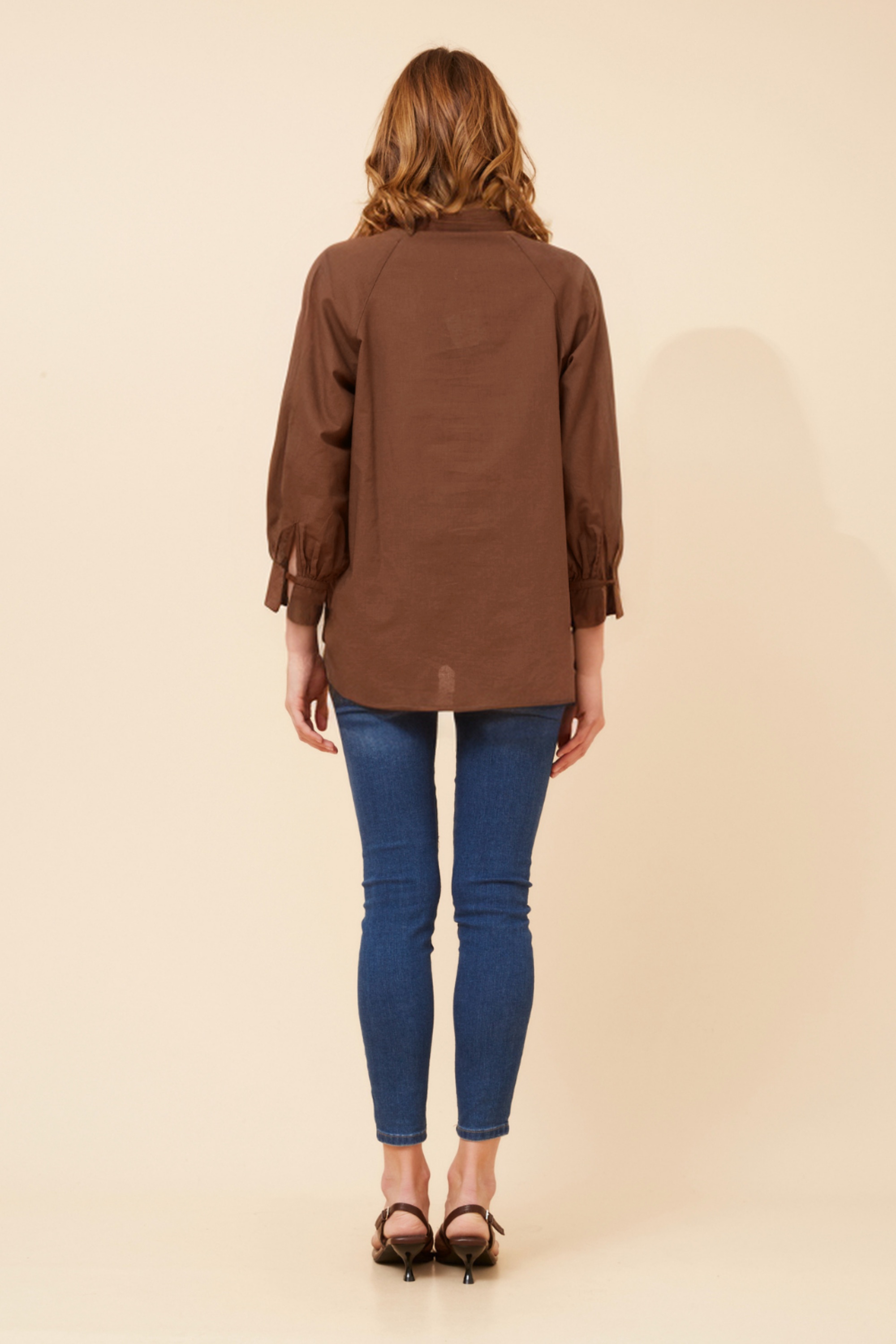 GAYEL SOLID LINEN BLEND BLOUSE