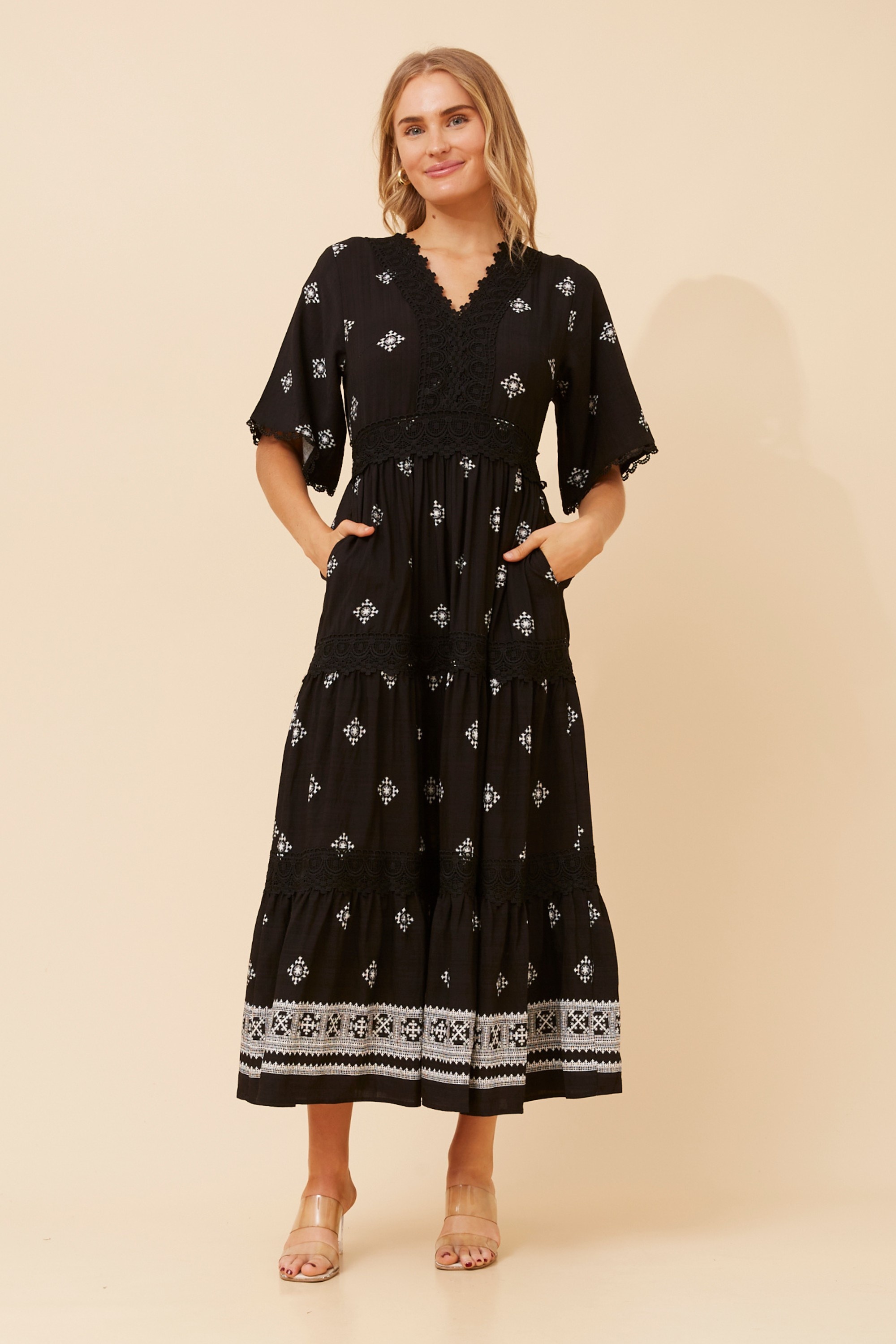 GEENA BORDER PRINT MAXI DRESS