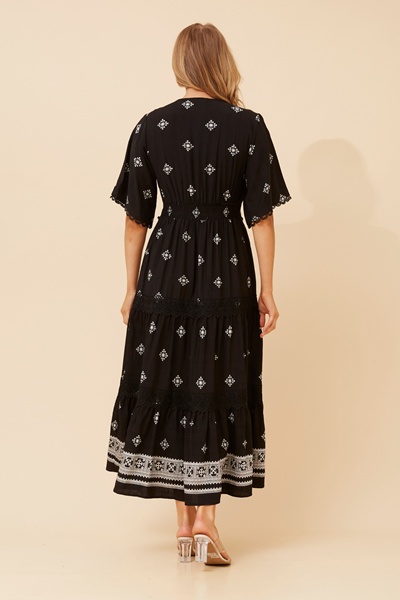 GEENA BORDER PRINT MAXI DRESS