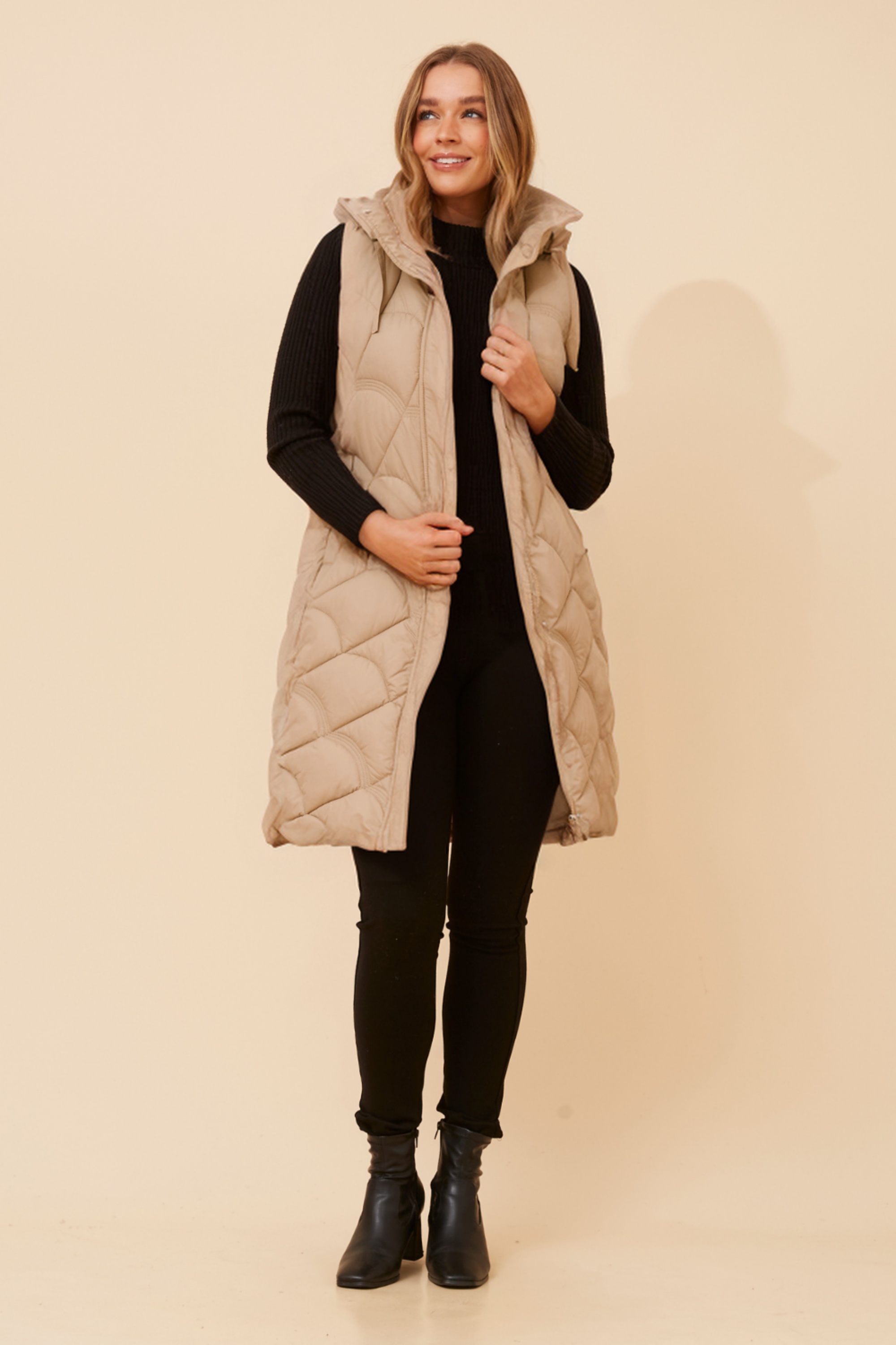 GEVAH SOLID PUFFER VEST