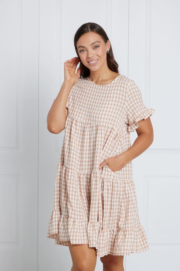 GINGHAM TIERED BABYDOLL DRESS GINGHAM TIERED BABYDOLL DRESS