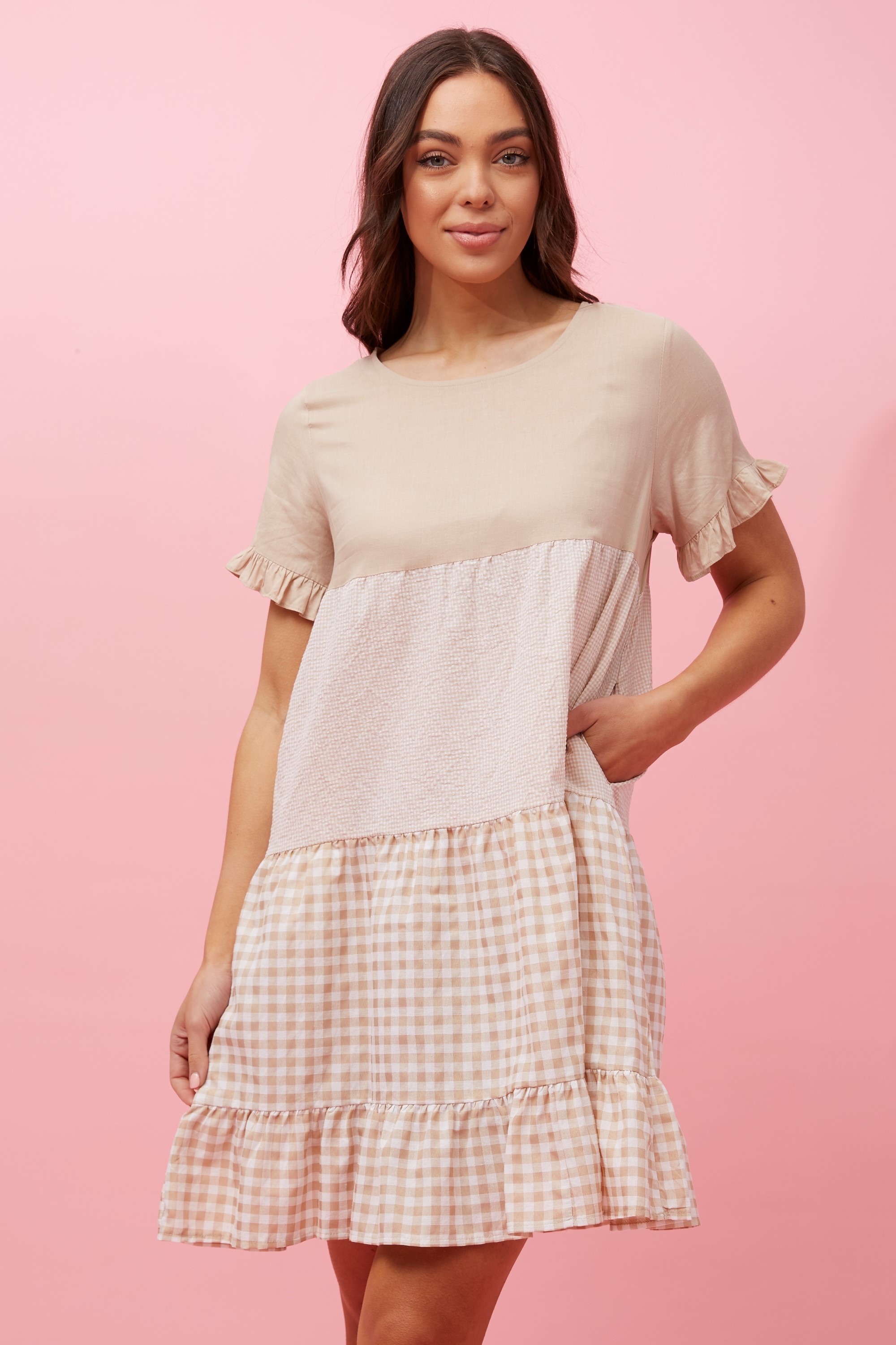 GINGHAM TIERED SMOCK DRESS