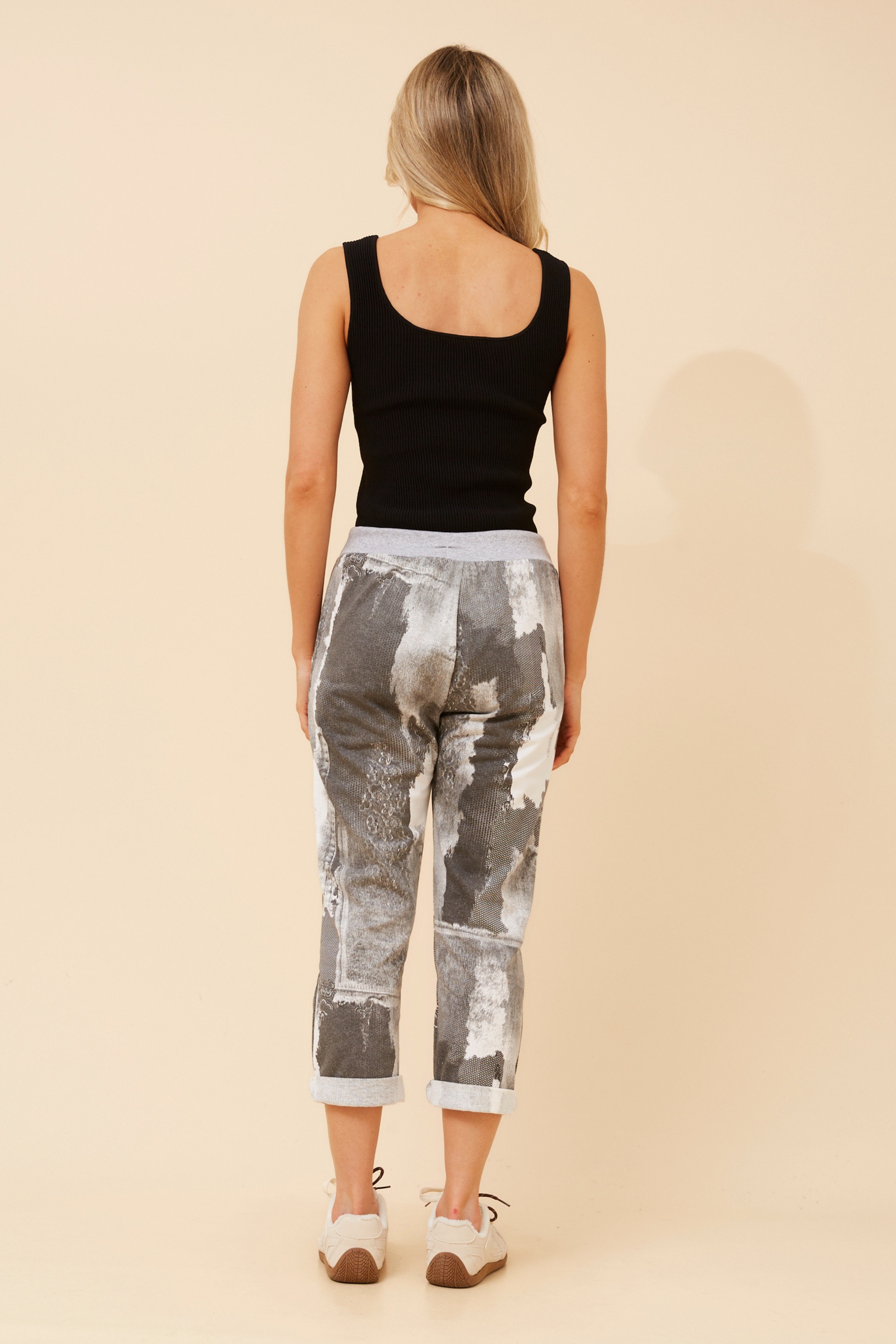 GINNA ABSTRACT PRINT JOGGER PANTS
