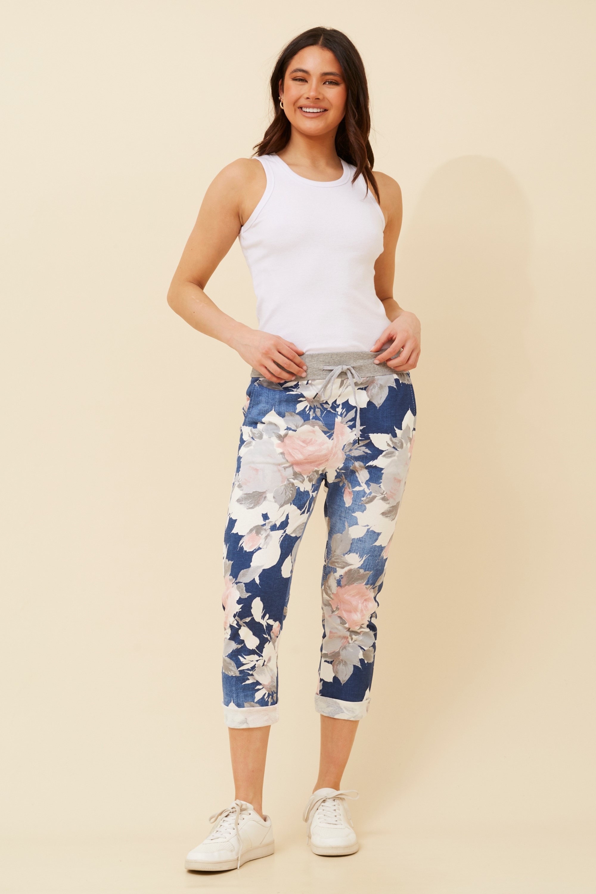 GINNA FLORAL JOGGER PANTS