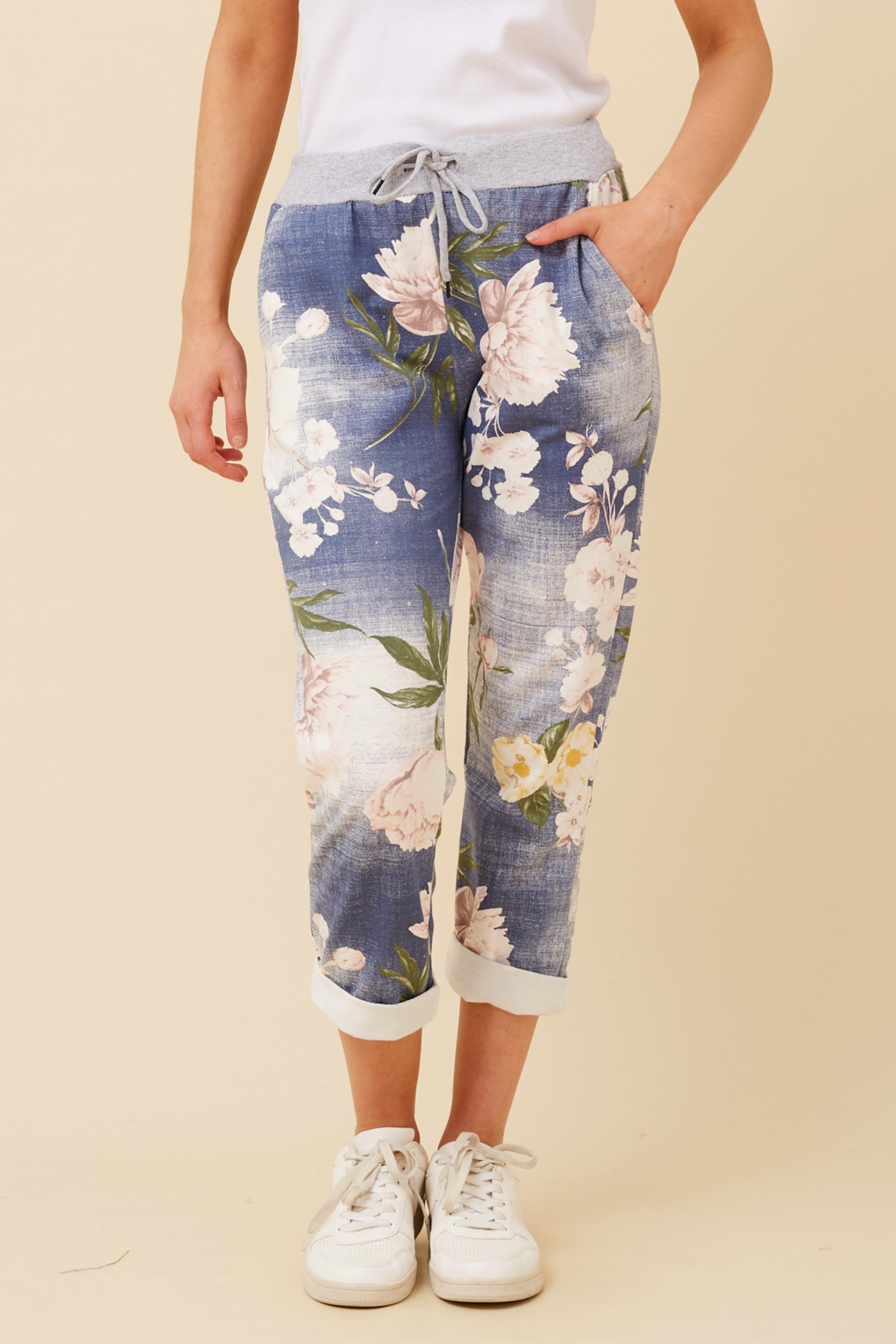 GINNA FLORAL JOGGER PANTS
