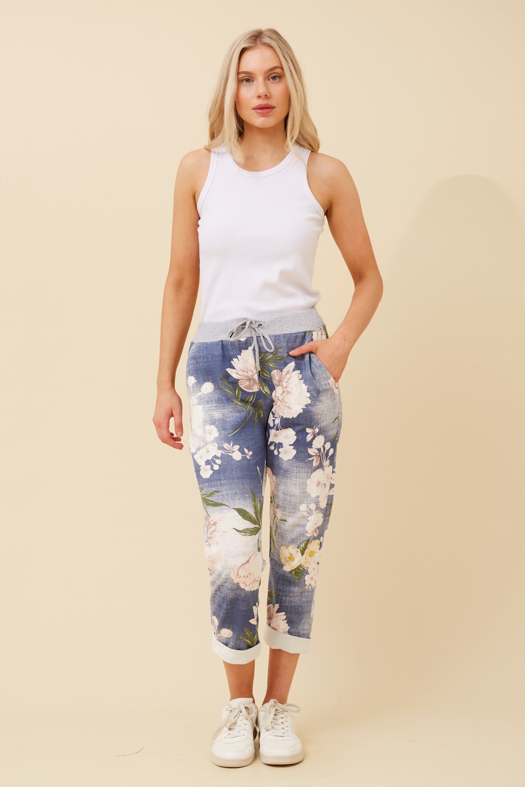 GINNA FLORAL JOGGER PANTS
