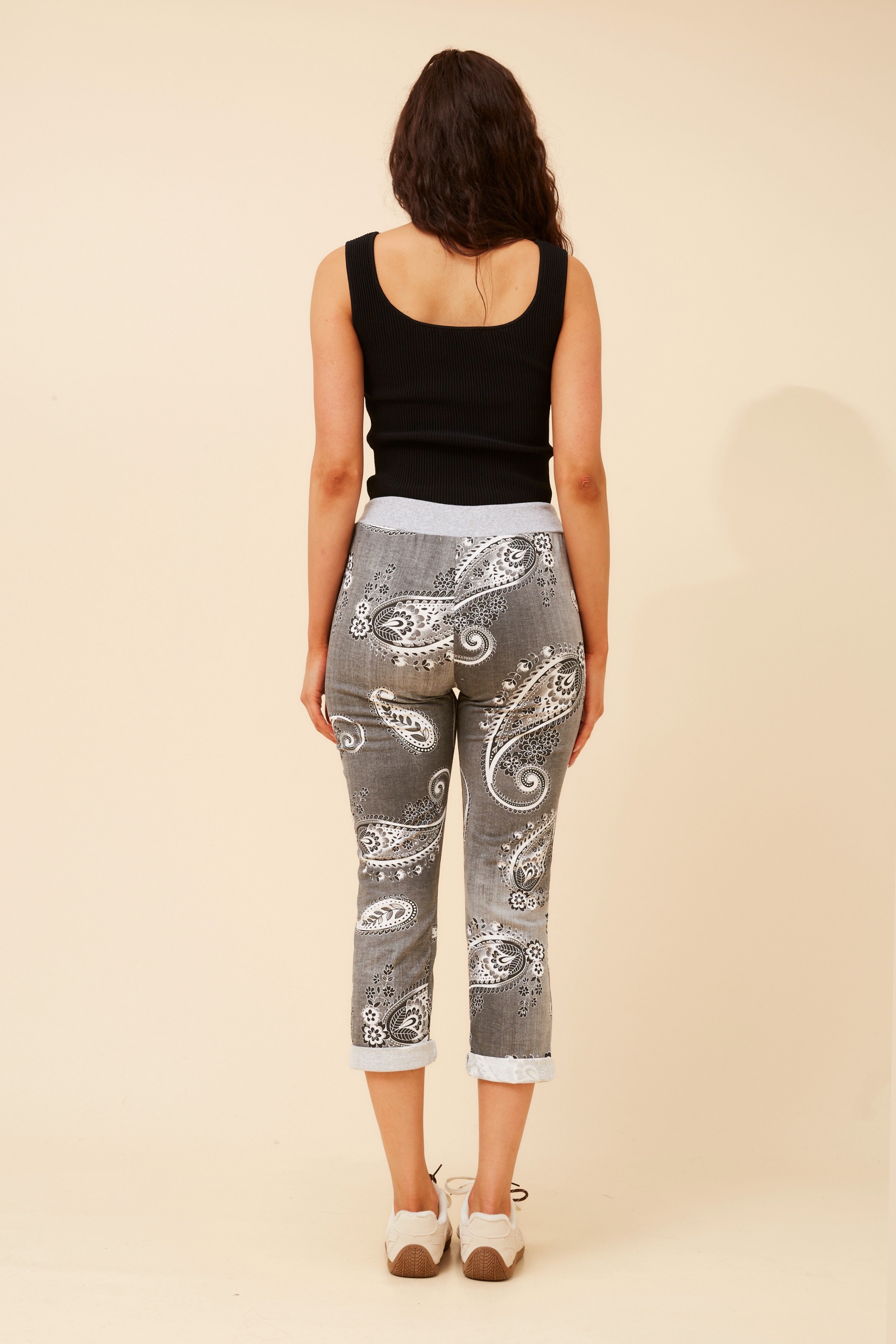 GINNA PAISLEY PRINT JOGGER PANTS