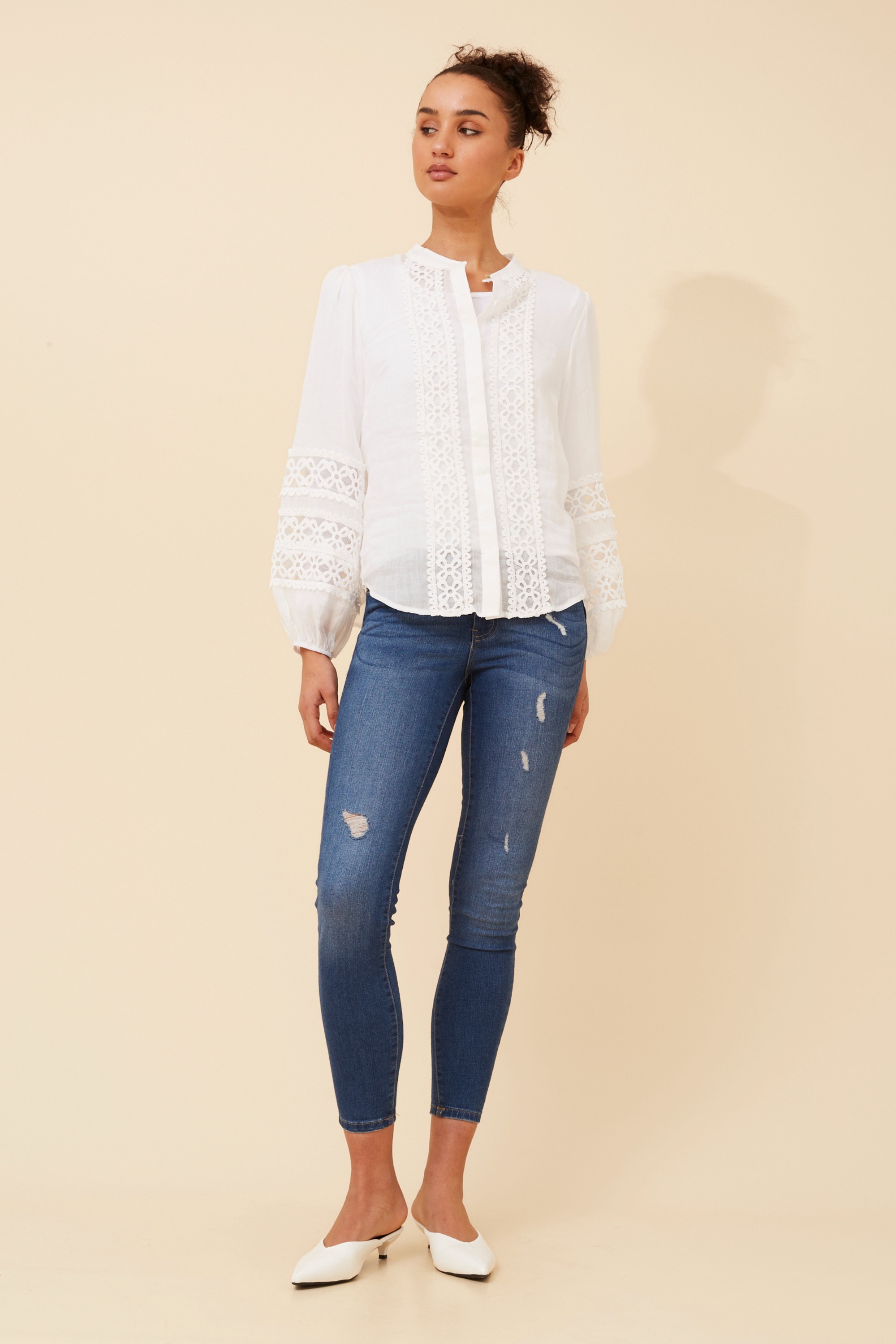 GINNIFER SOLID LINEN BLEND BLOUSE