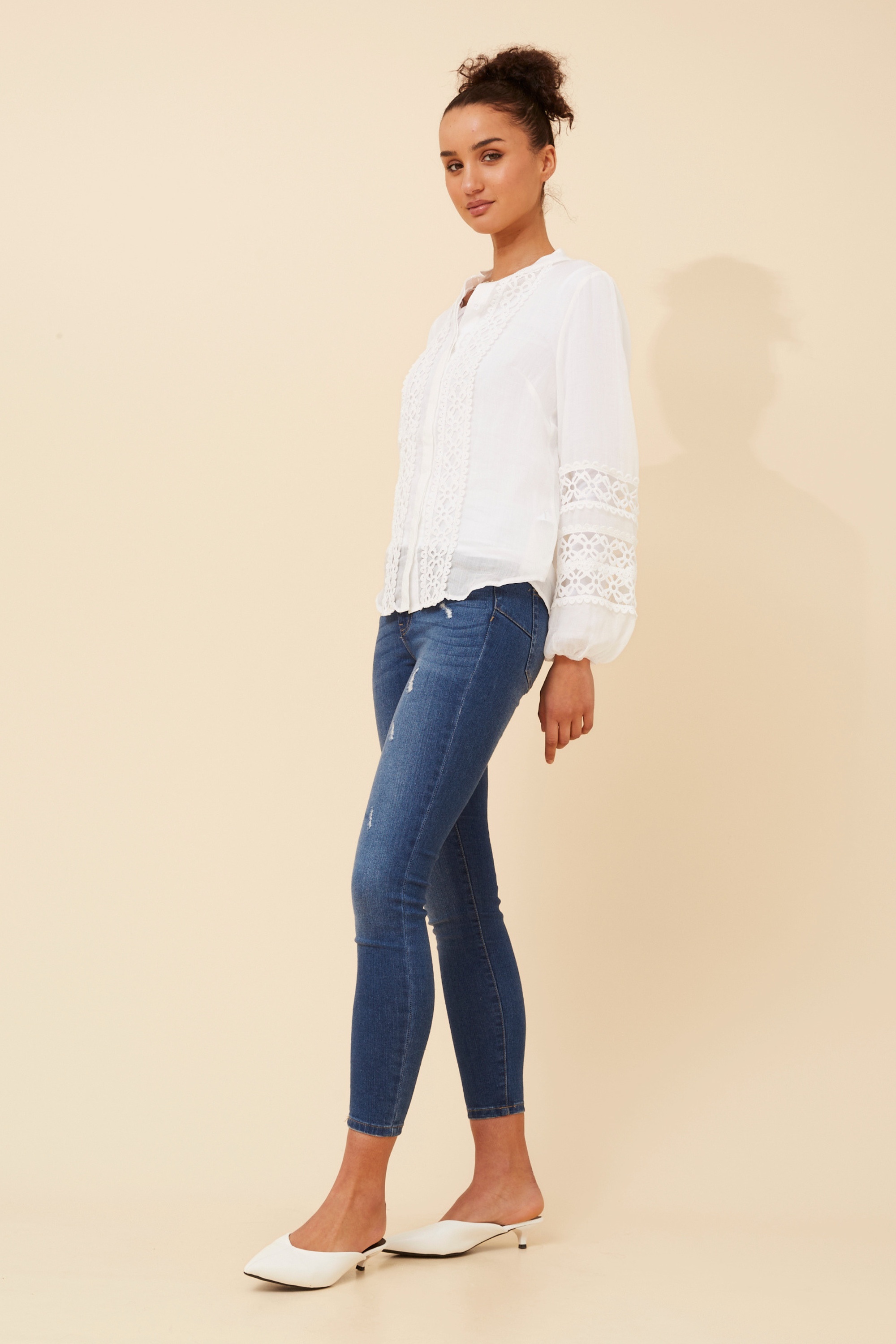 GINNIFER SOLID LINEN BLEND BLOUSE