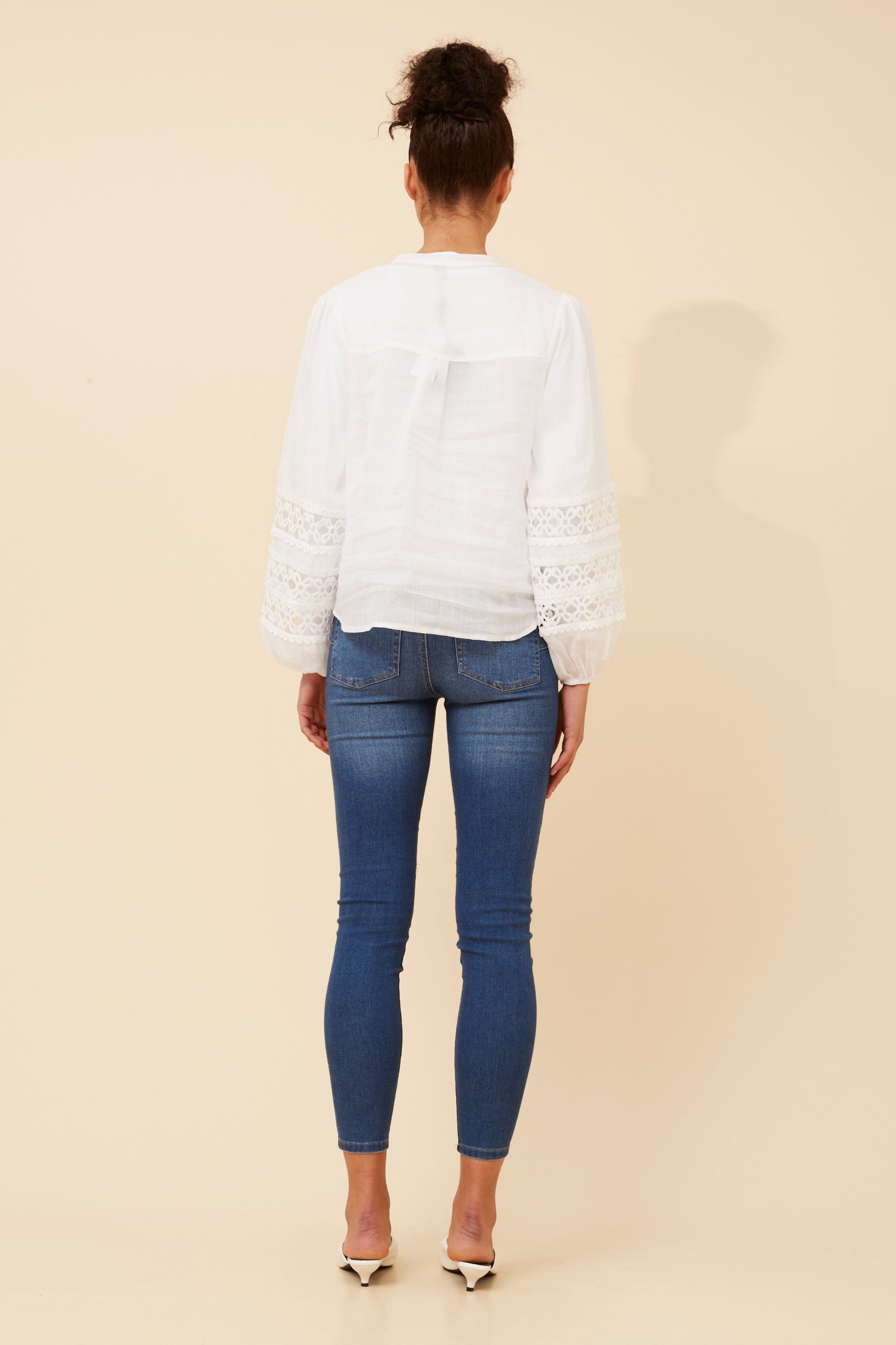 GINNIFER SOLID LINEN BLEND BLOUSE