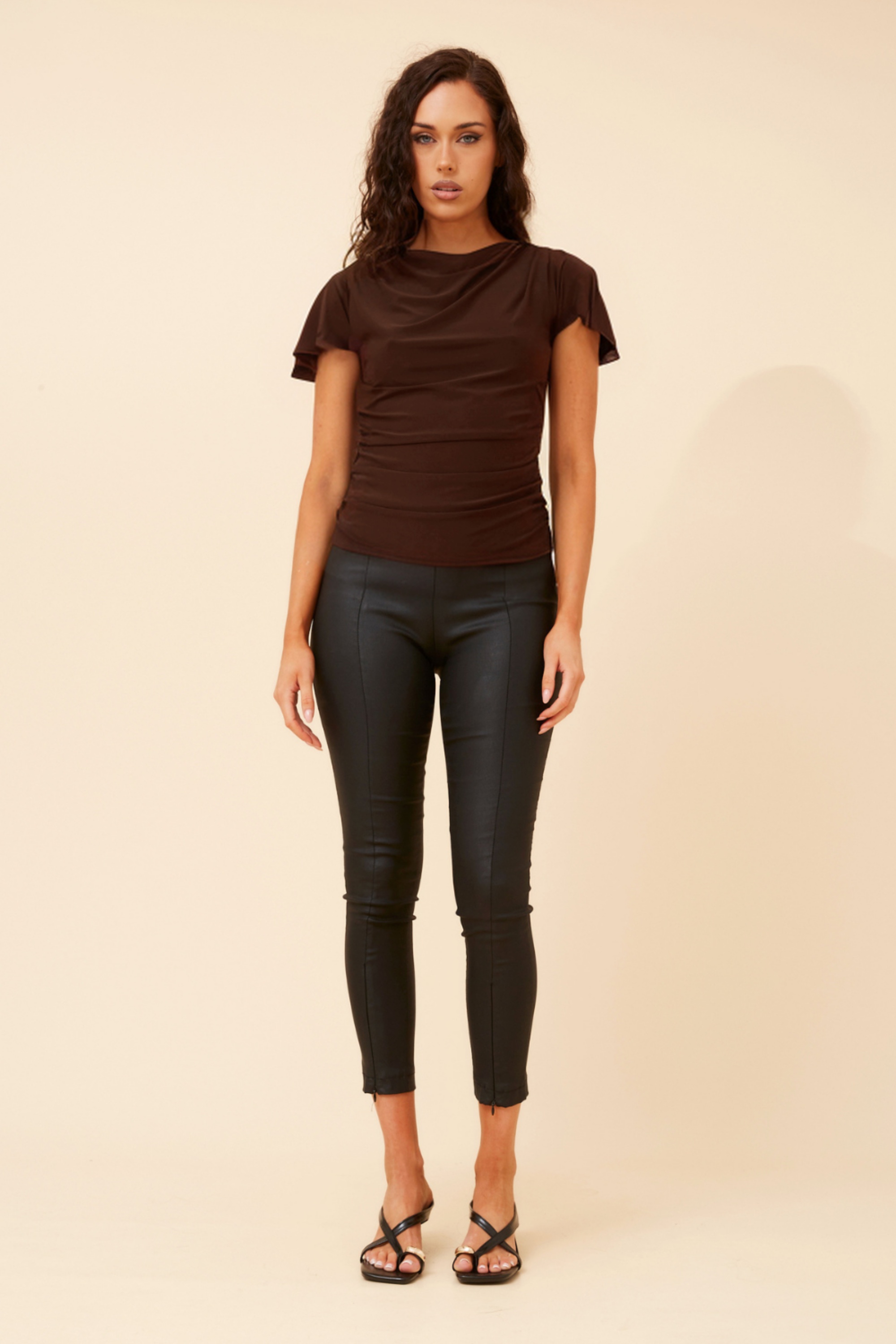 GOLDINA SOLID TOP