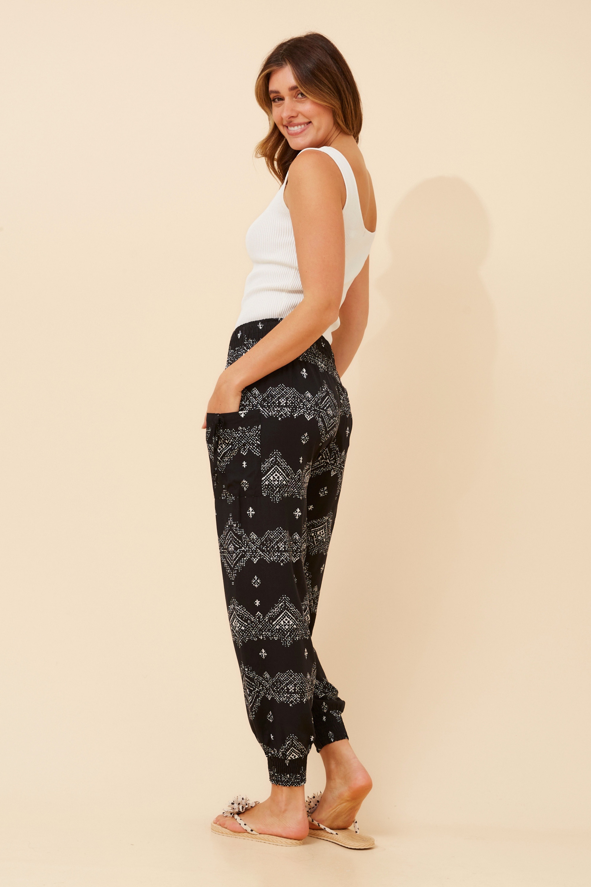 HAREM ABSTRACT PRINT PANTS