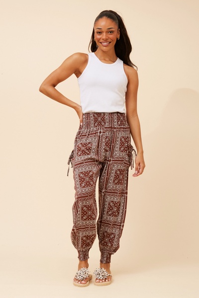HAREM BANDANA PRINT PANTS