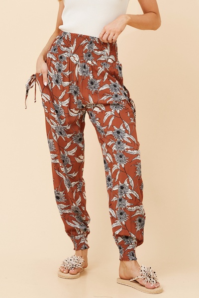HAREM FLORAL PANTS
