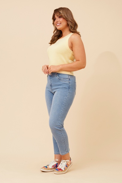HARIKA SOLID KNIT VEST