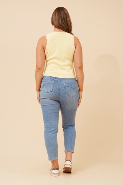 HARIKA SOLID KNIT VEST