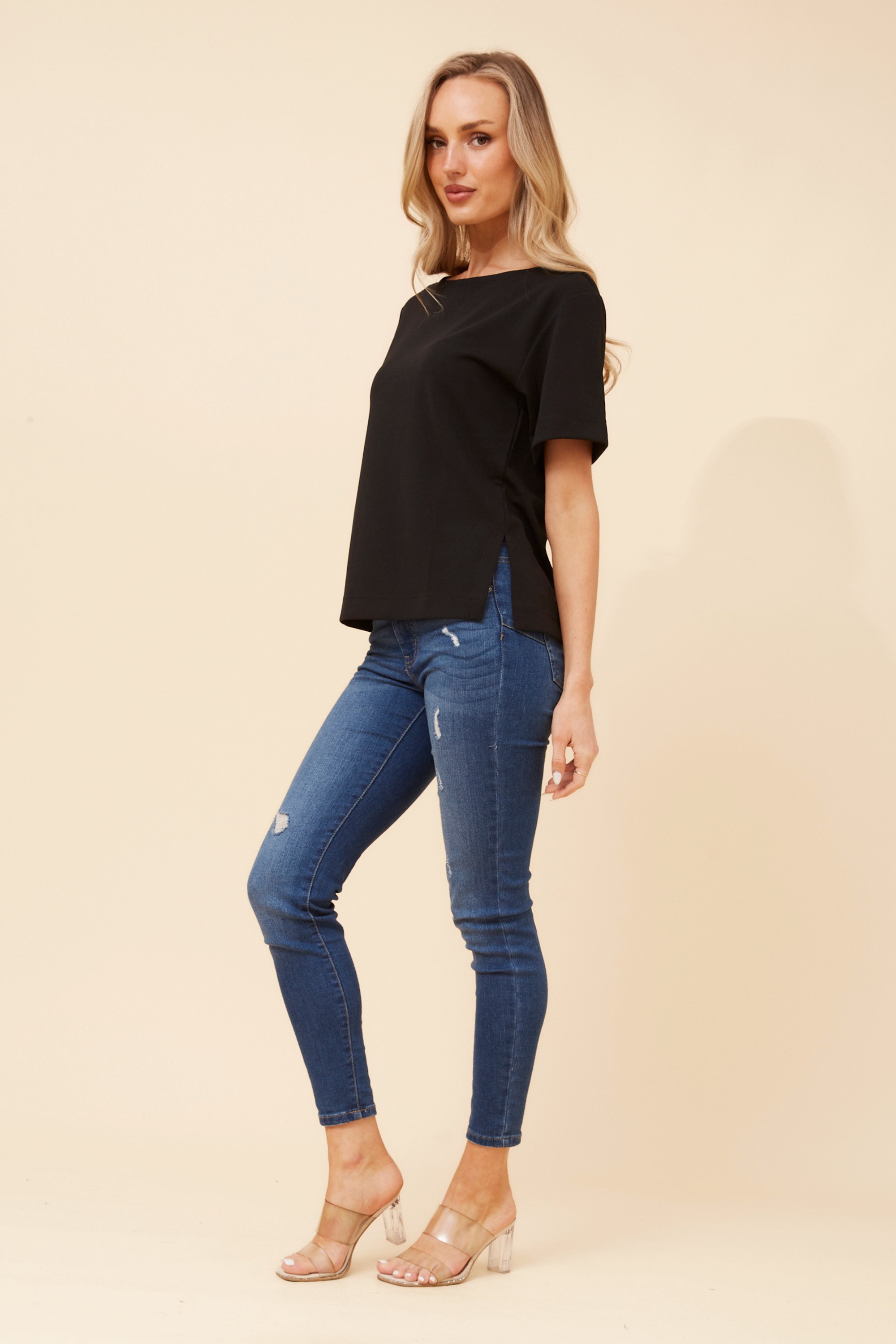 HARWIN SOLID TOP