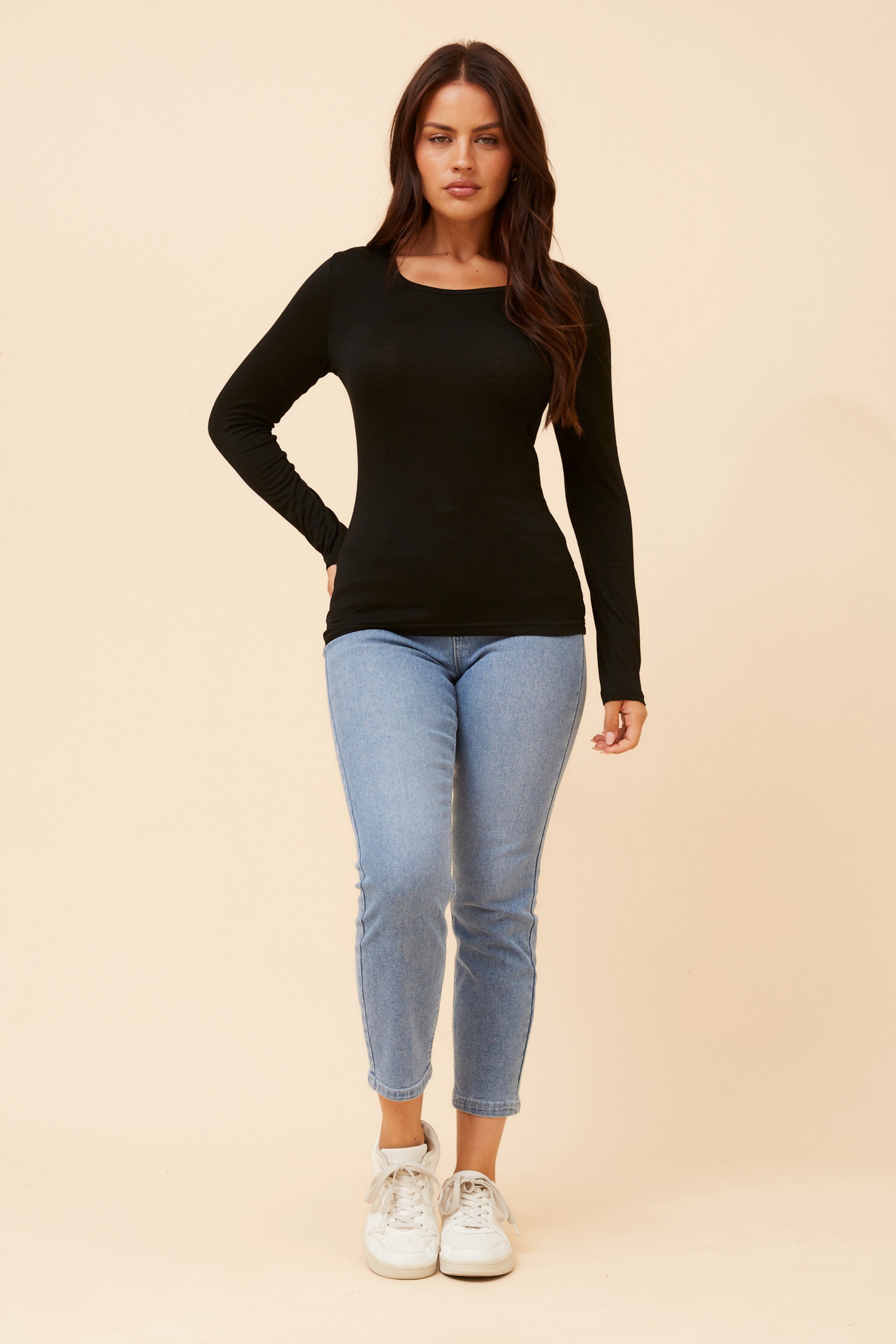 HOLLY SOLID TOP