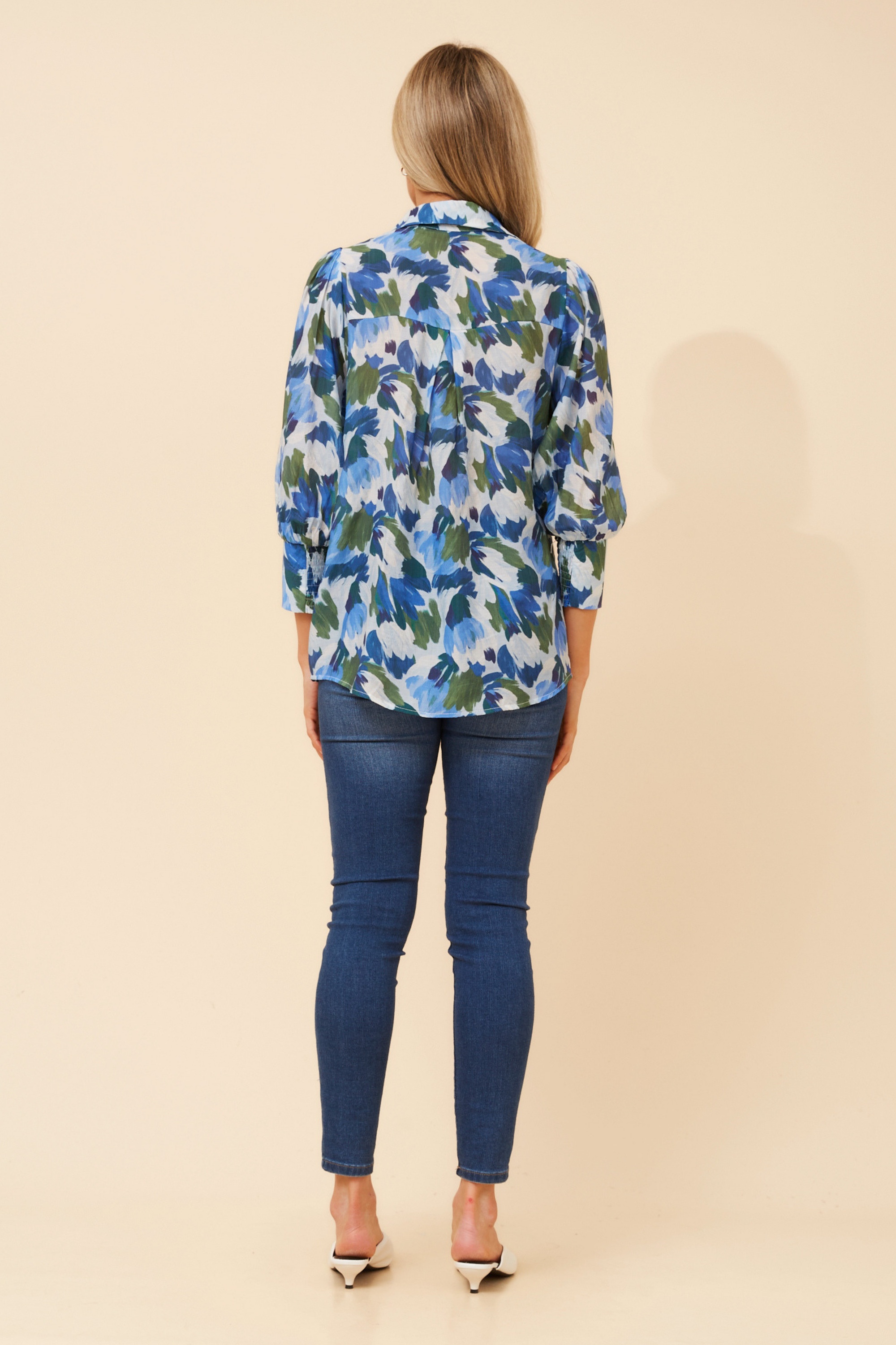 ISHLA ABSTRACT PRINT SHIRT