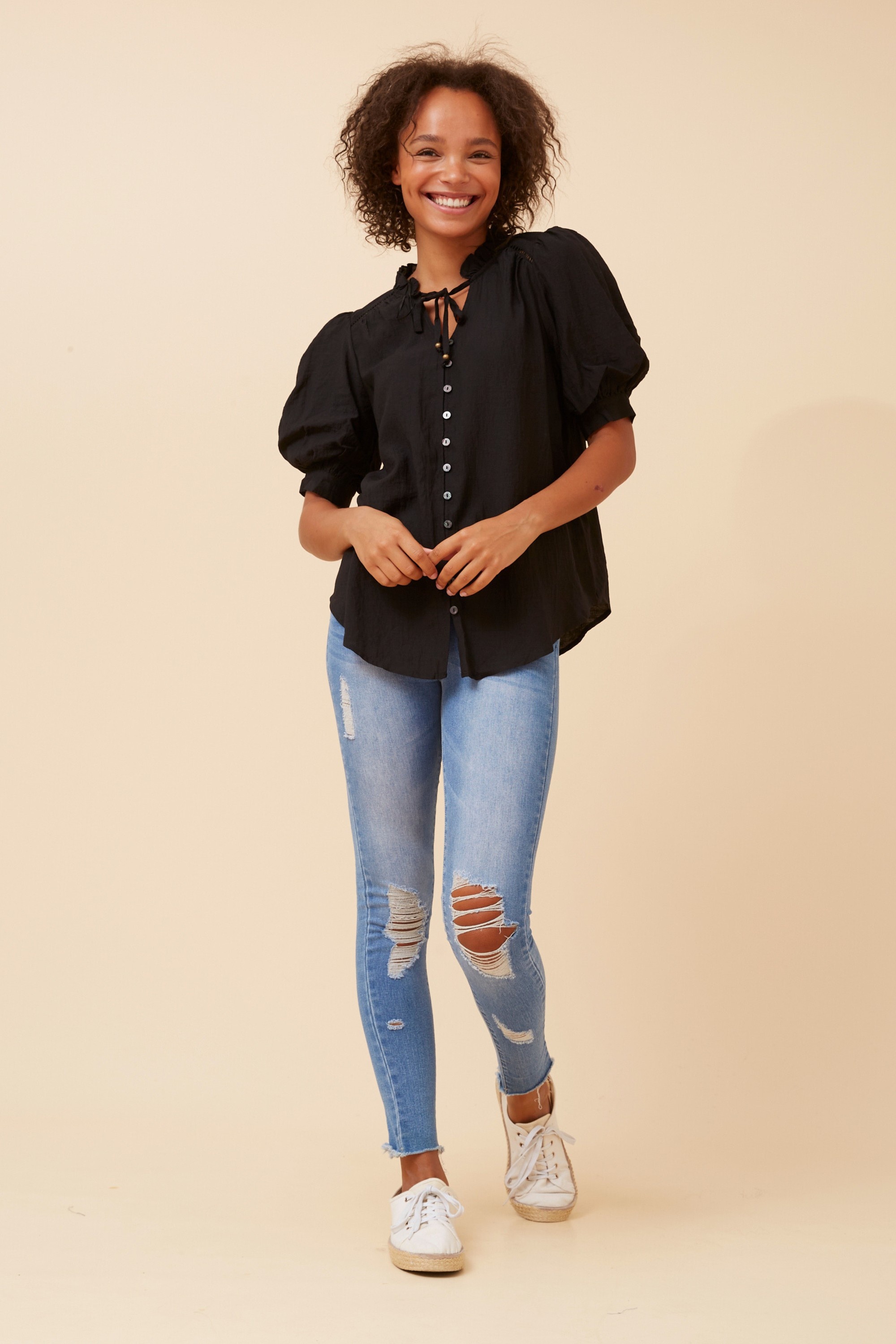 JADIRA SOLID BLOUSE