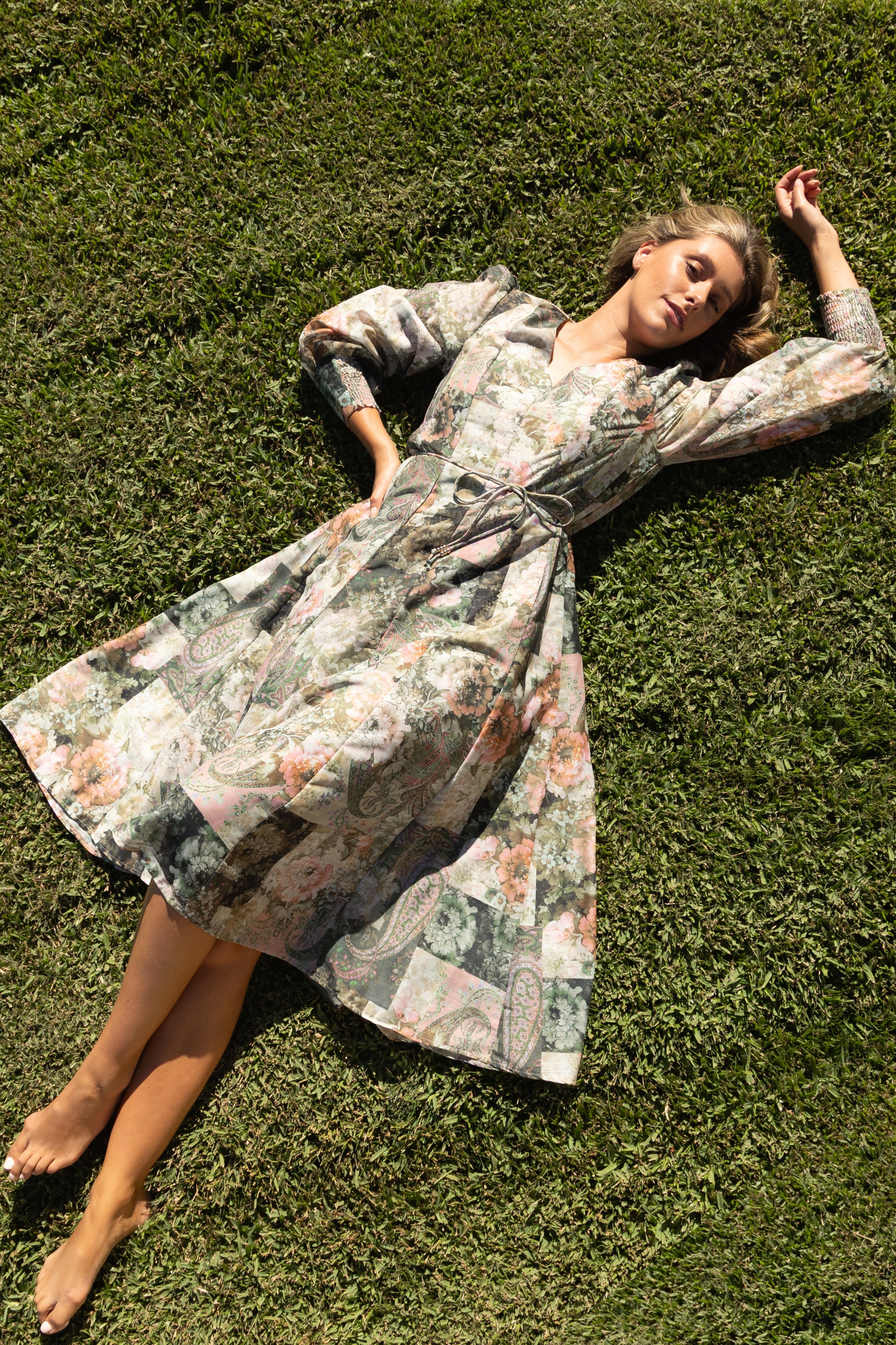JANAE FLORAL MIDI DRESS