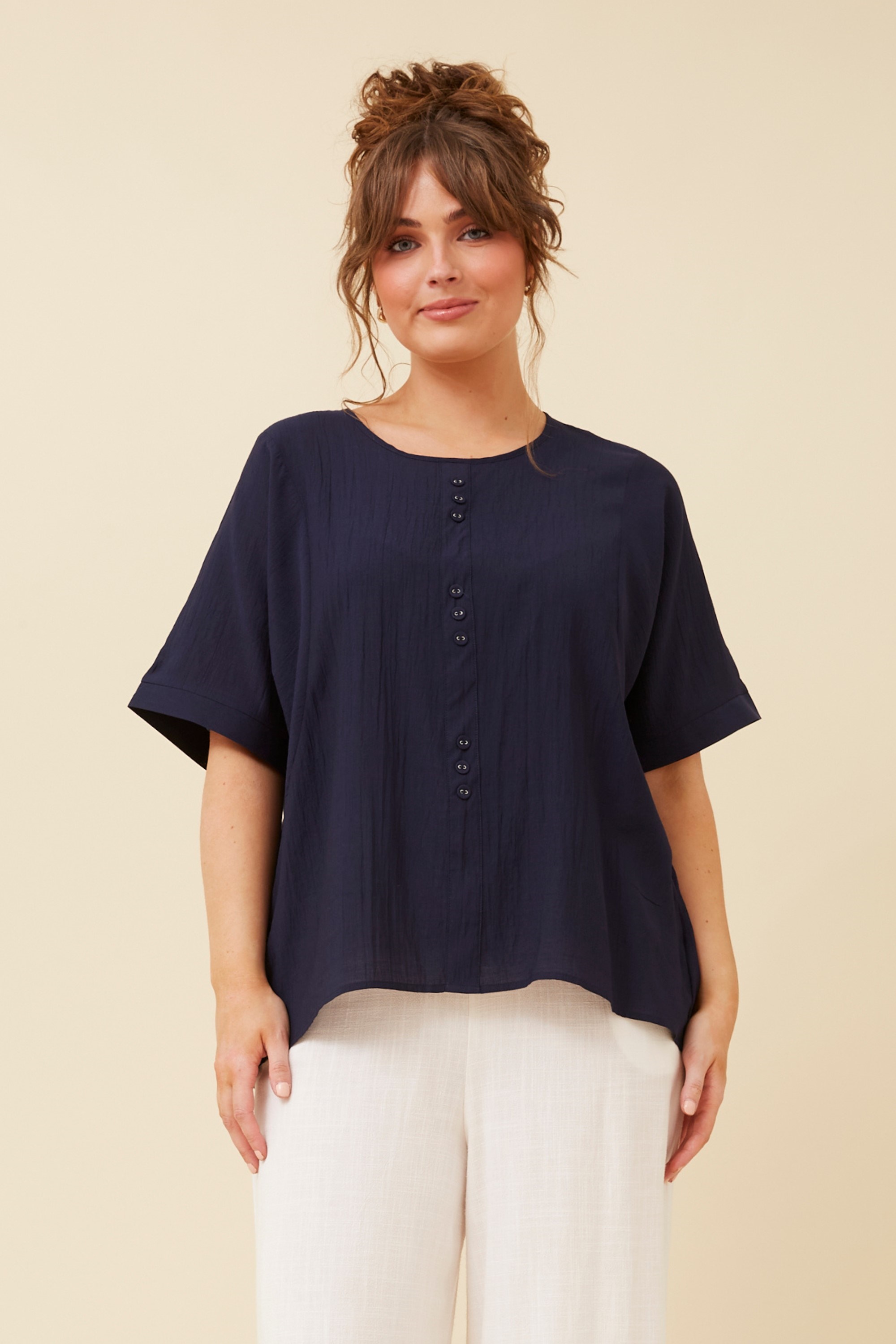 JANETH BUTTON DETAIL TOP