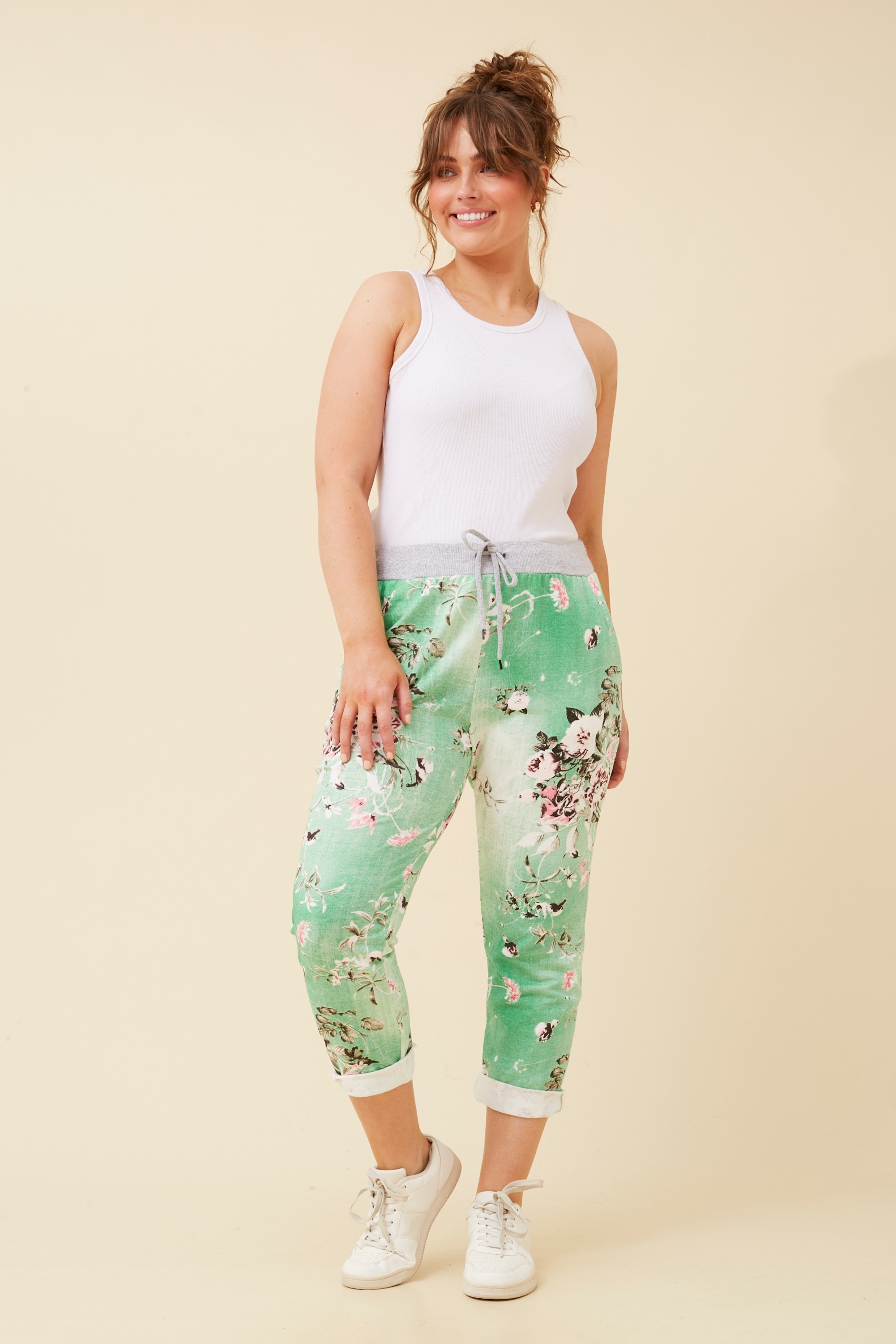 JANJA FLORAL JOGGER PANTS