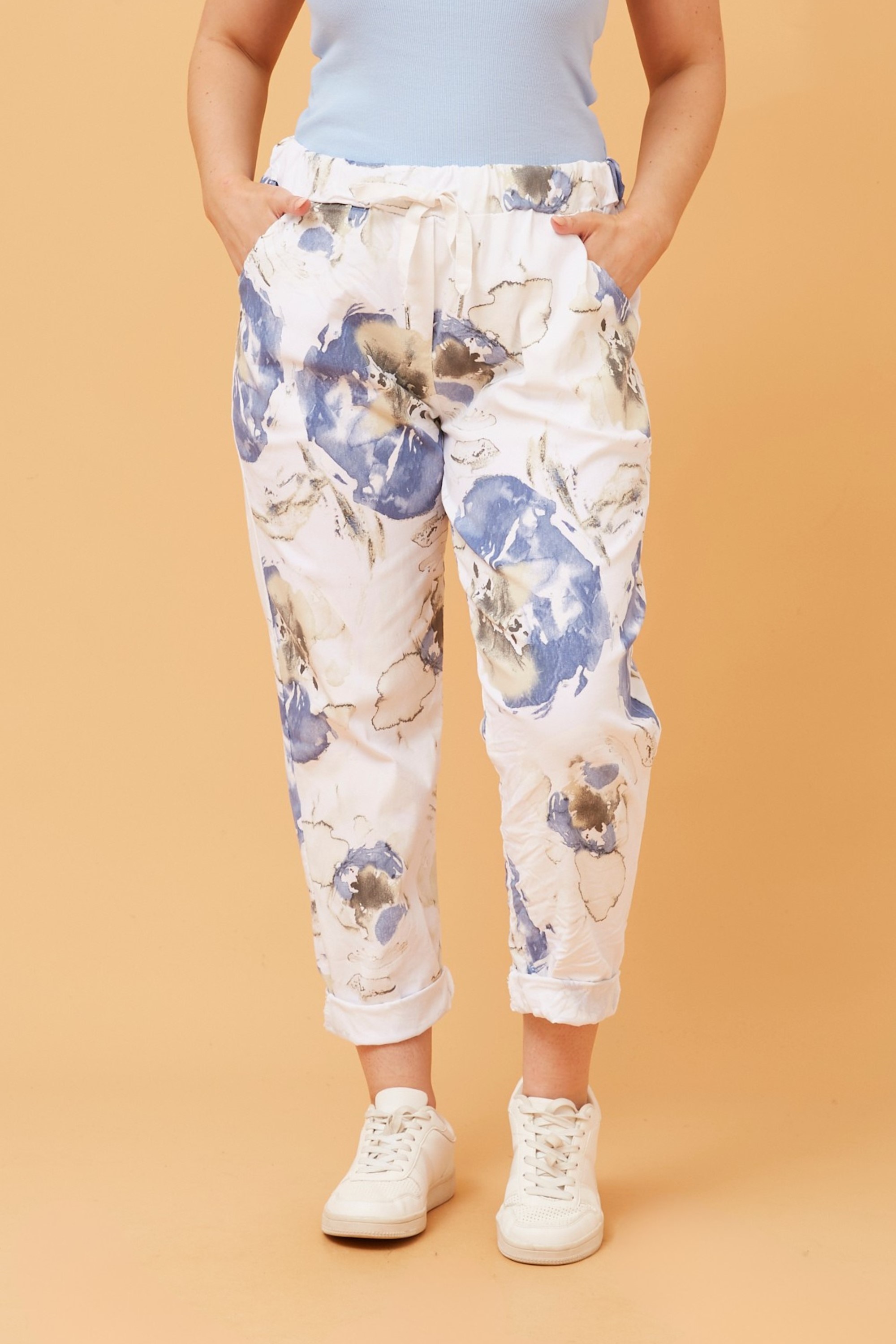 JANJA PRINTED JOGGER PANTS