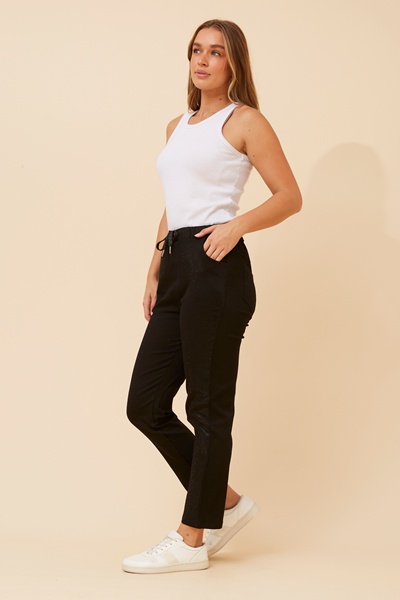 JANJA SOLID JOGGER PANTS