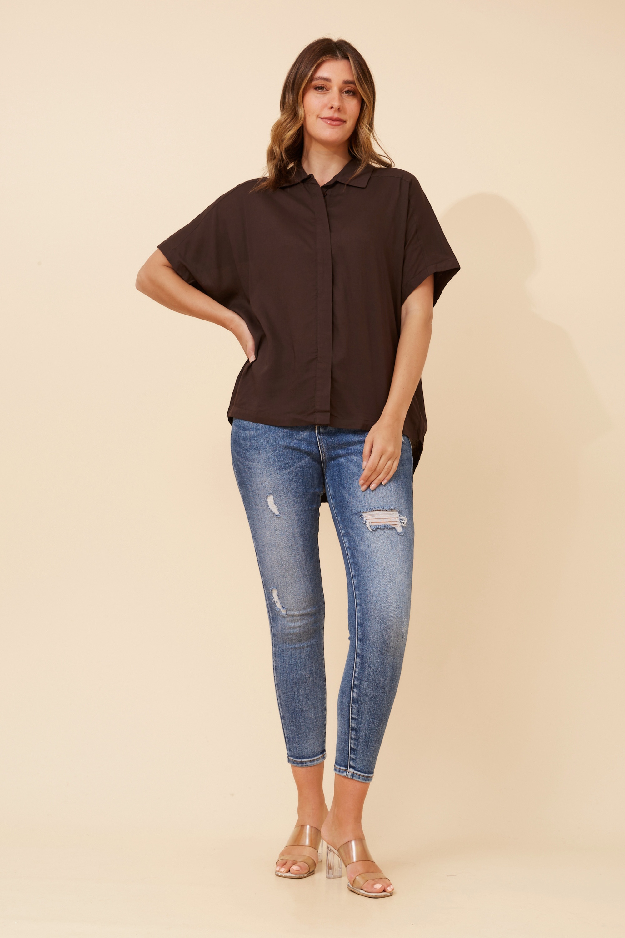 JENARA SOLID LINEN BLEND SHIRT