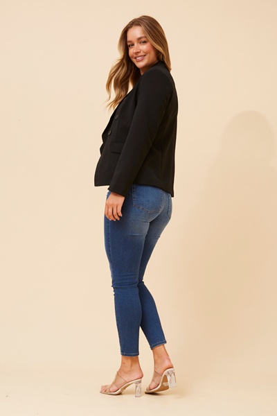 JENETT SOLID BLAZER