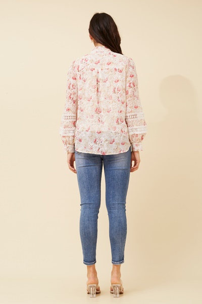 JESSENIA BRODERIE ANGLAISE BLOUSE