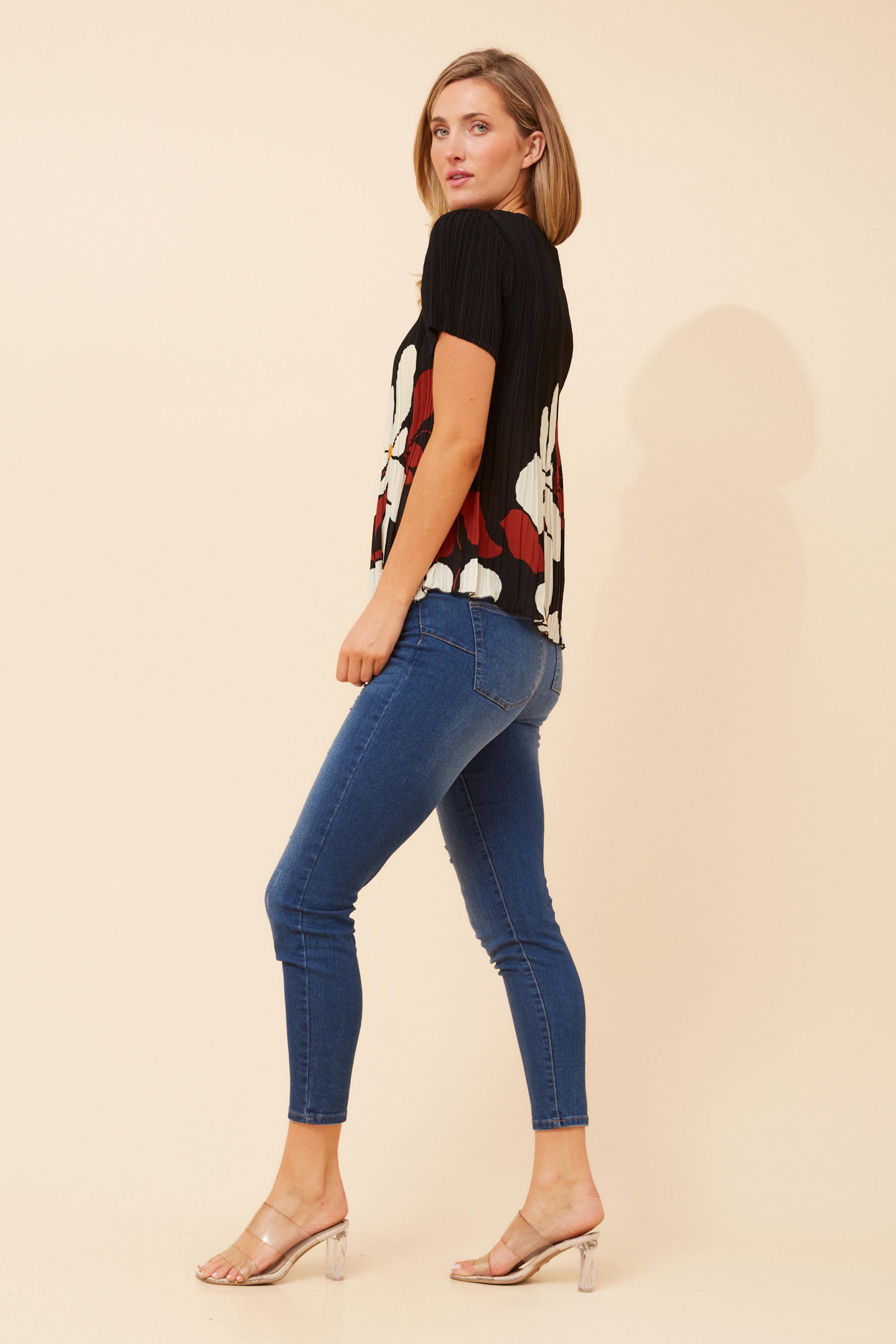 JIMELLA FLORAL PLEATED TOP