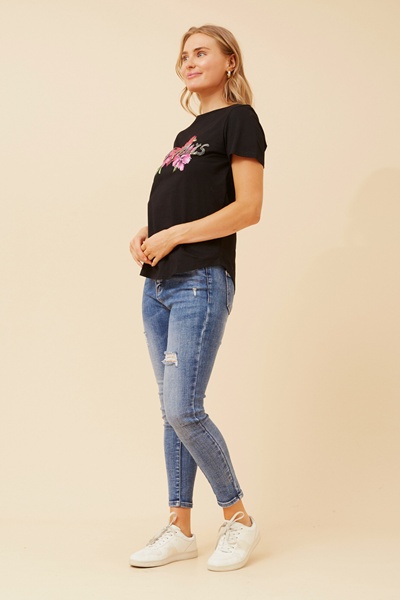 JODELLE GRAPHIC PRINT T-SHIRT